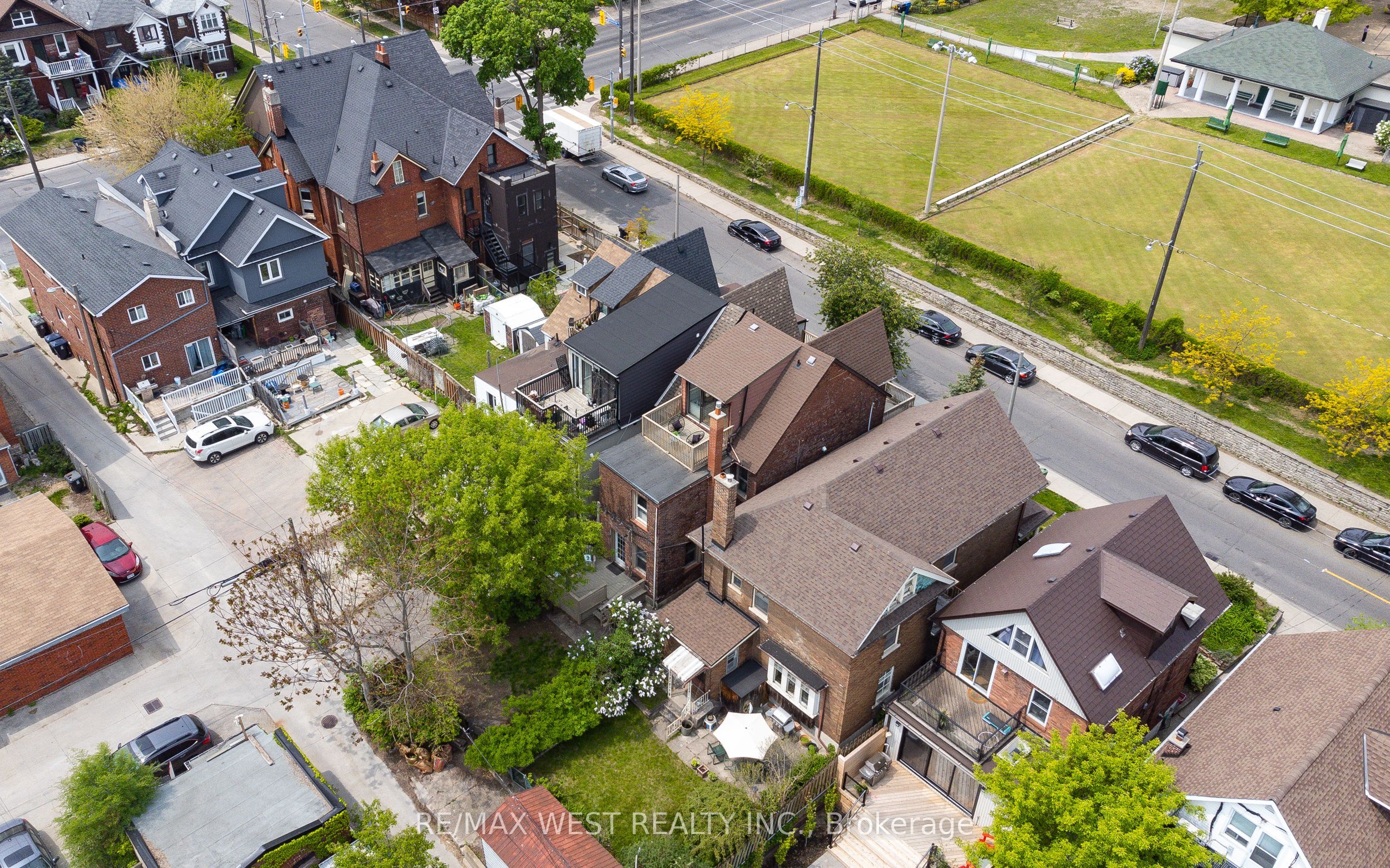 151 Humberside Avenue Property Photo 22