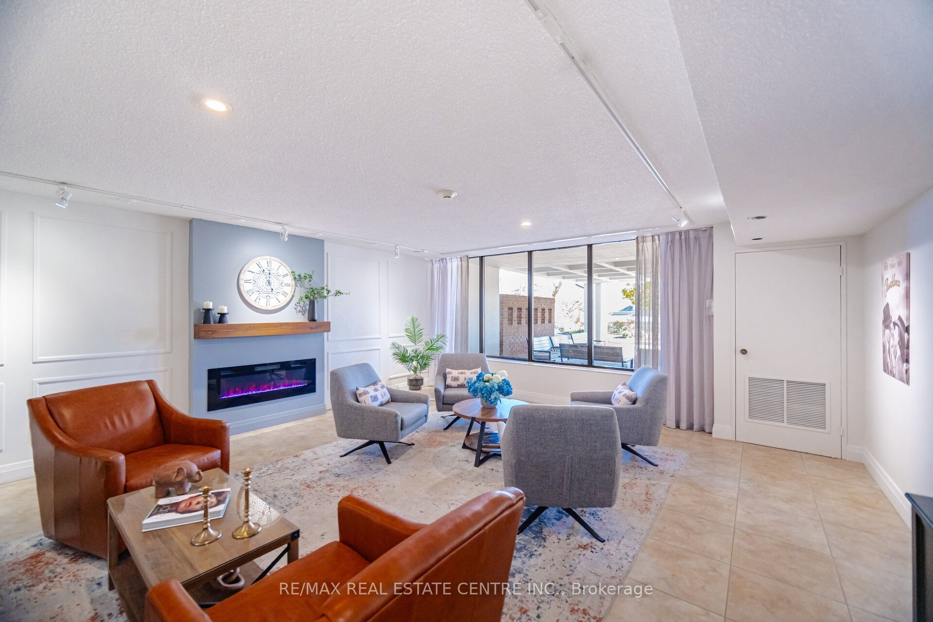 8 Fead Street Property Photo 5