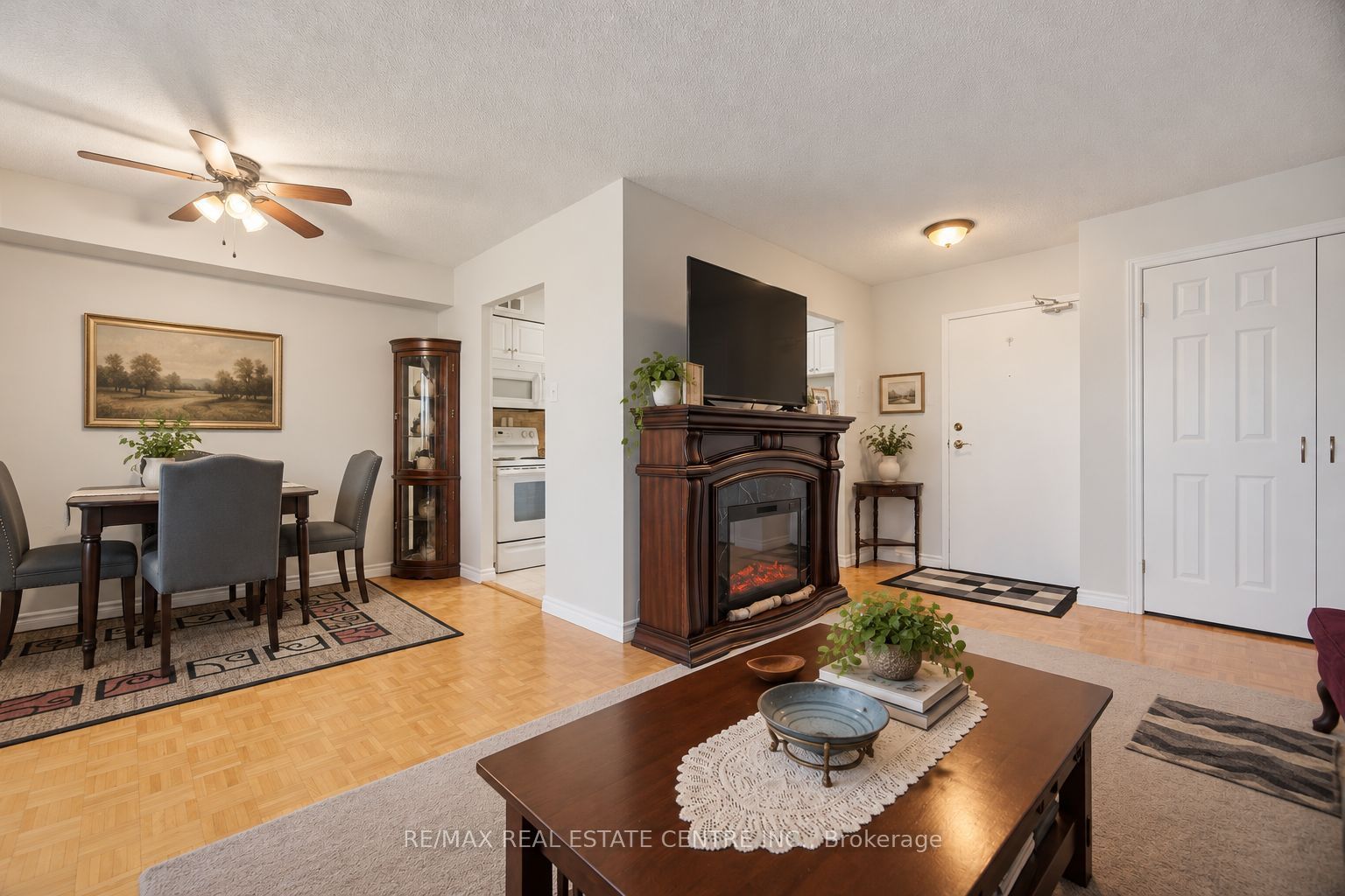8 Fead Street Property Photo 12