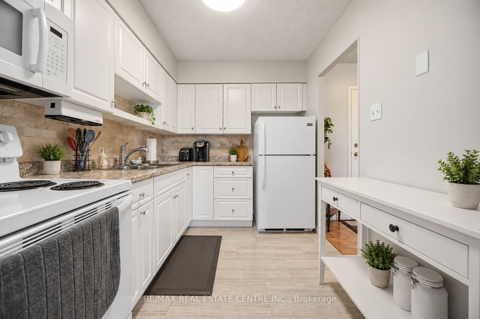8 Fead Street Property Photo 18