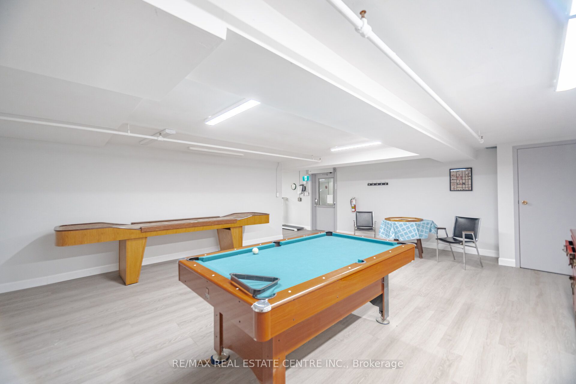 8 Fead Street Property Photo 32