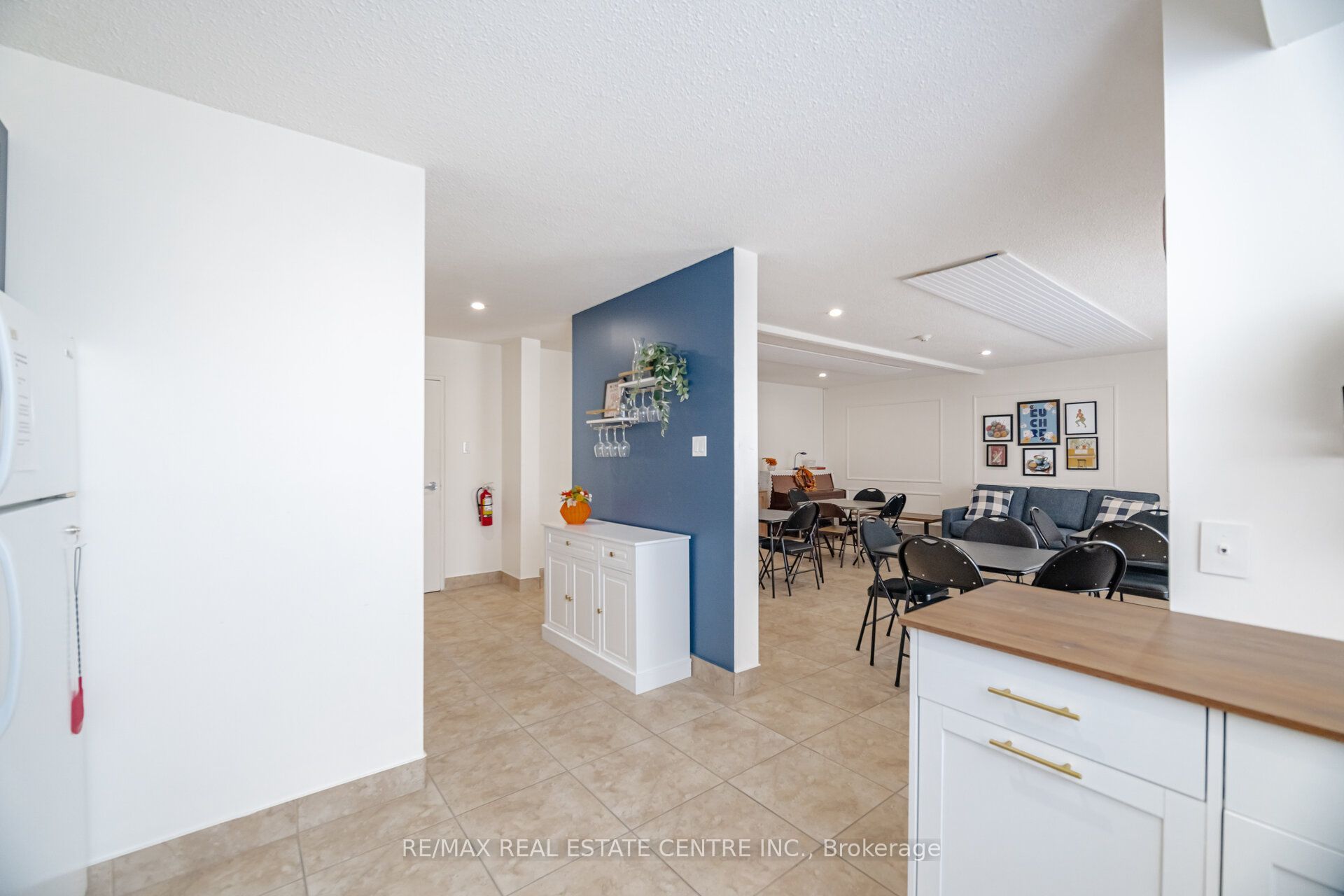 8 Fead Street Property Photo 38
