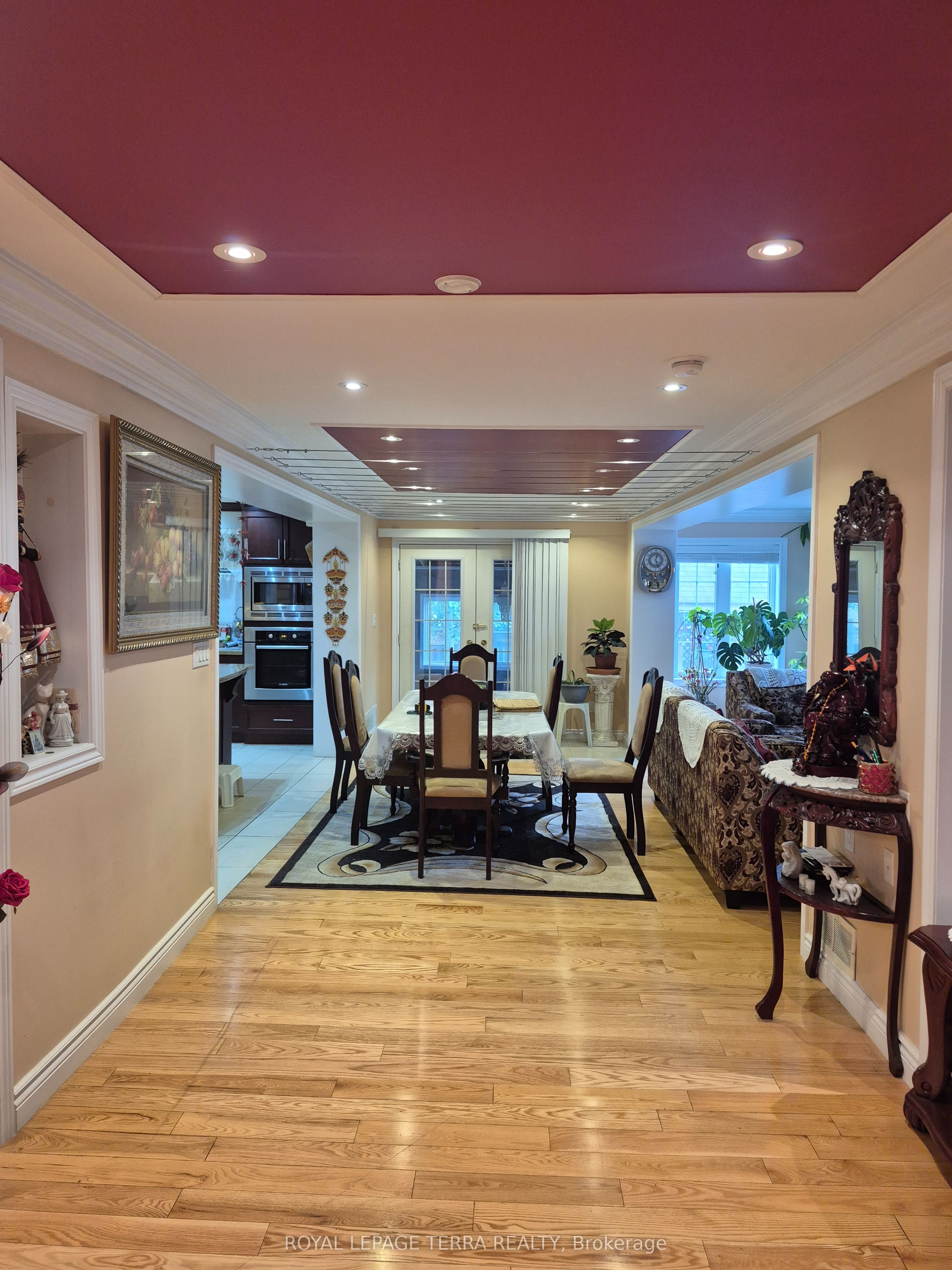 14 Sheringham Street Property Photo 10