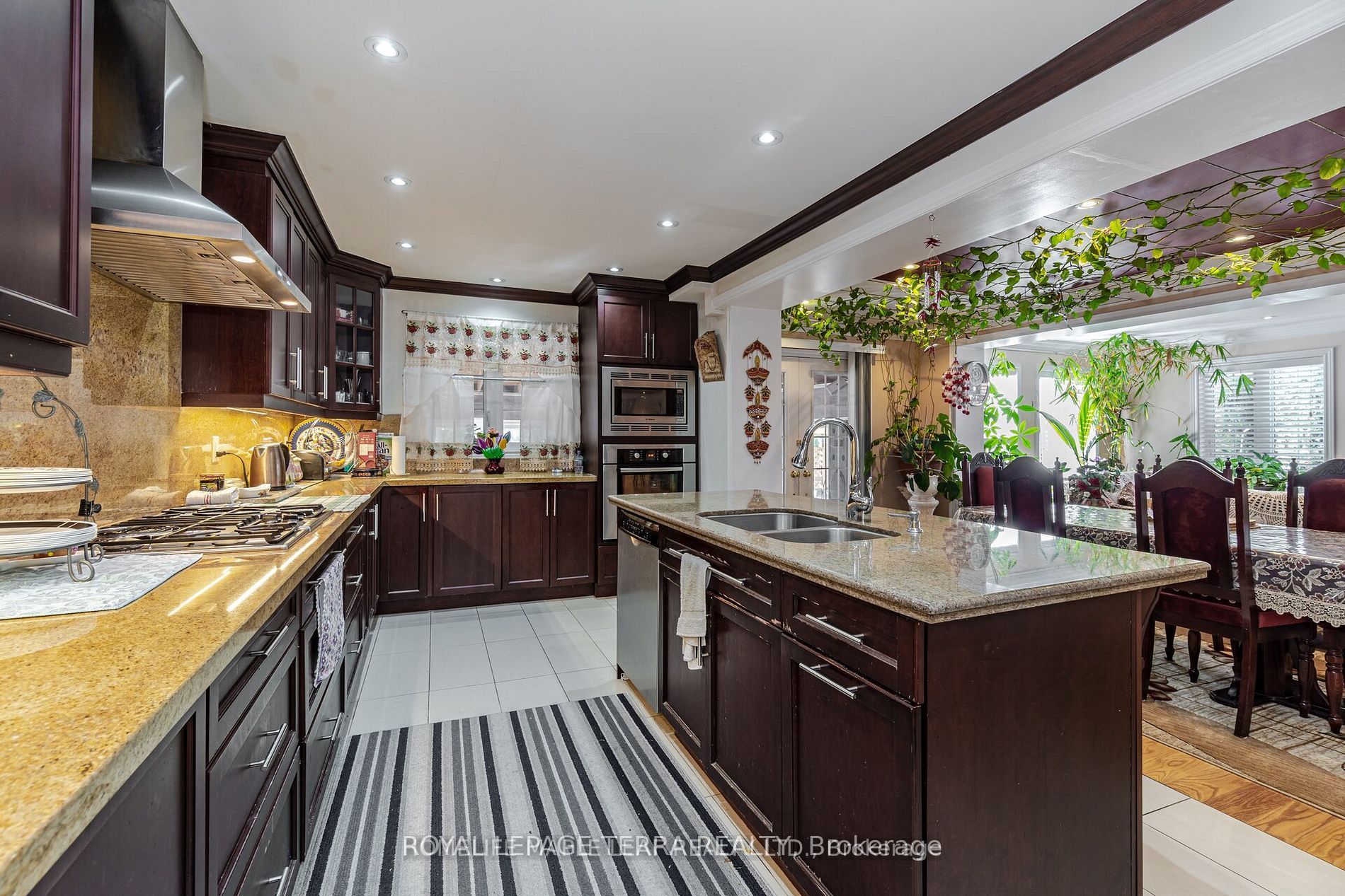 14 Sheringham Street Property Photo 12