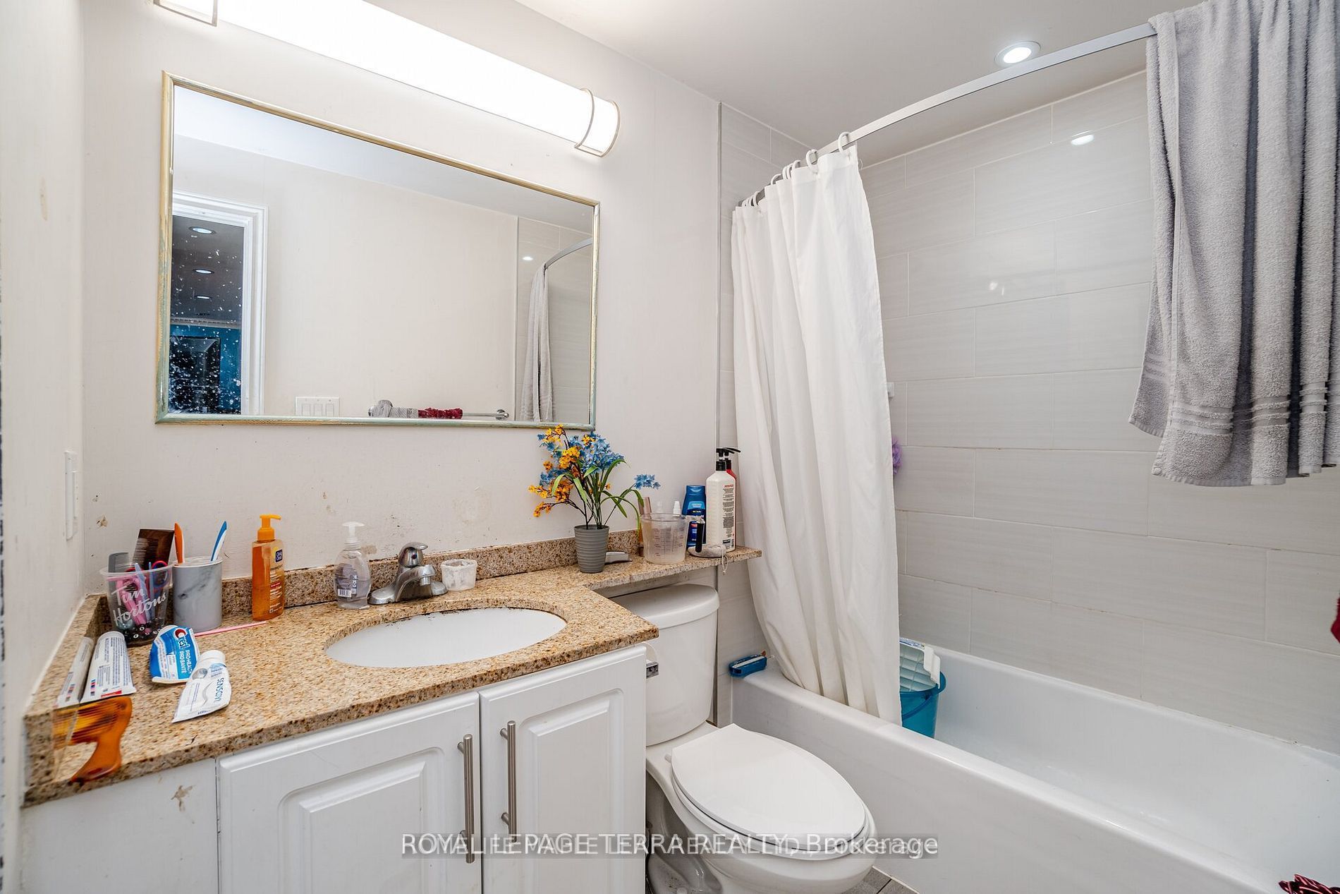 14 Sheringham Street Property Photo 27