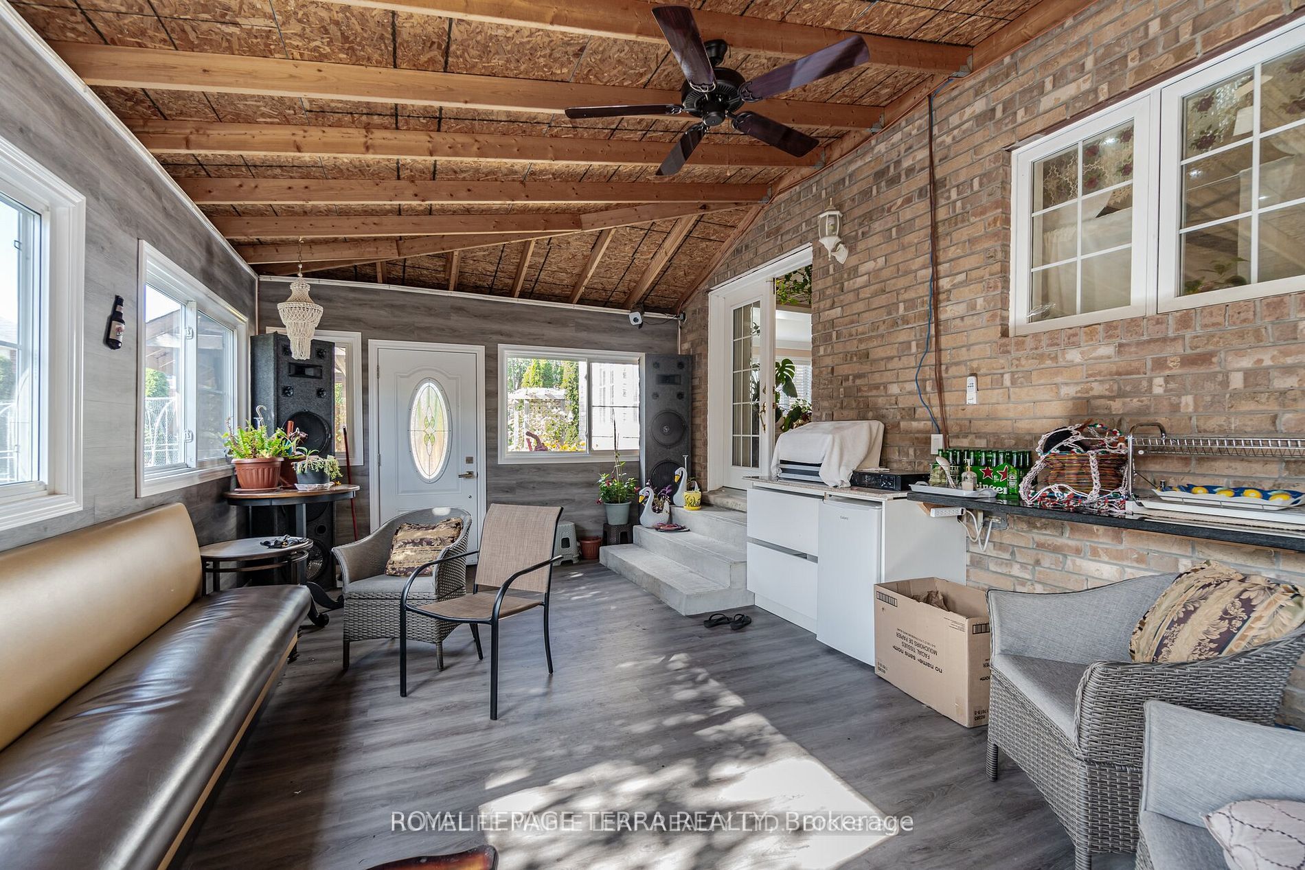 14 Sheringham Street Property Photo 31