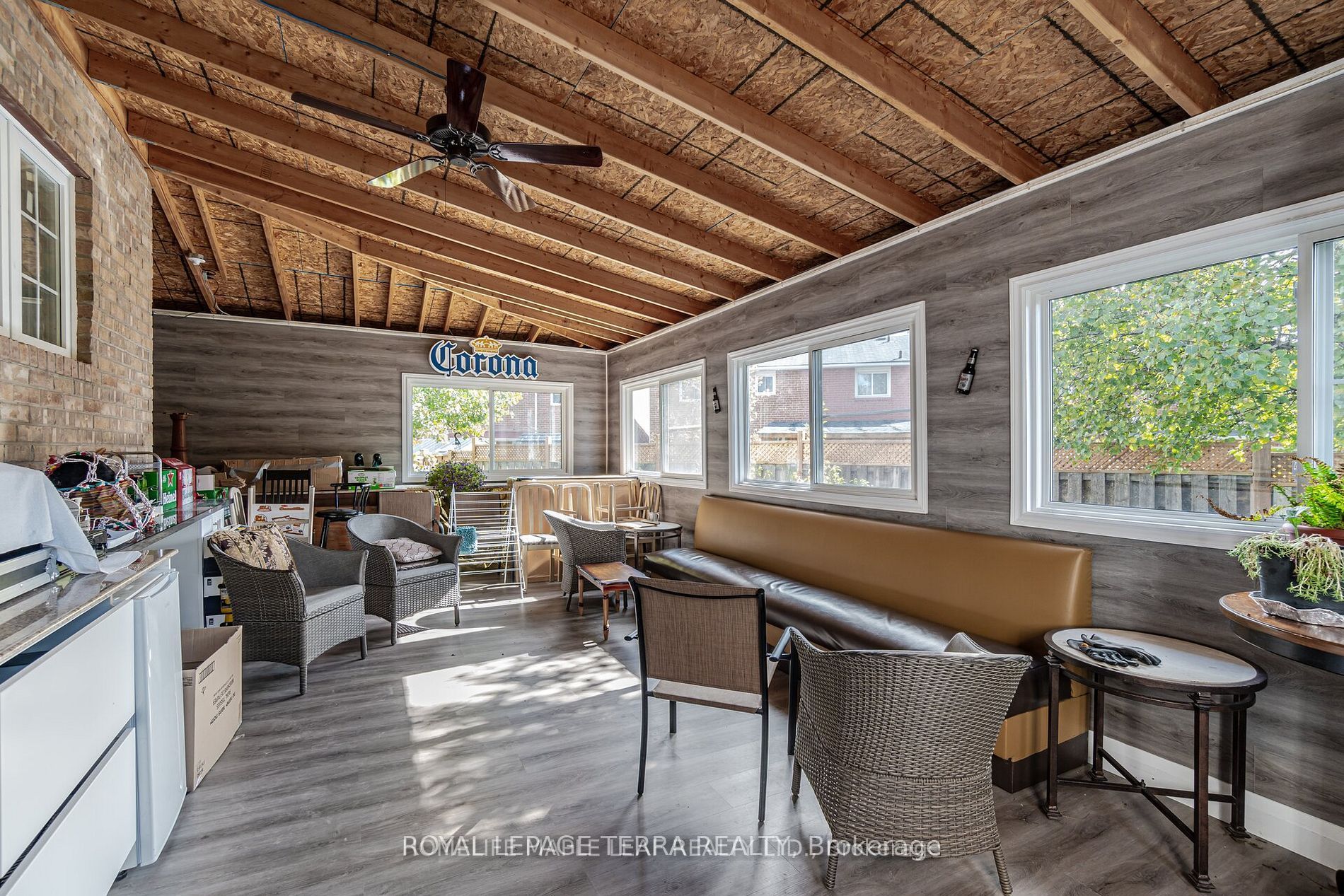 14 Sheringham Street Property Photo 32