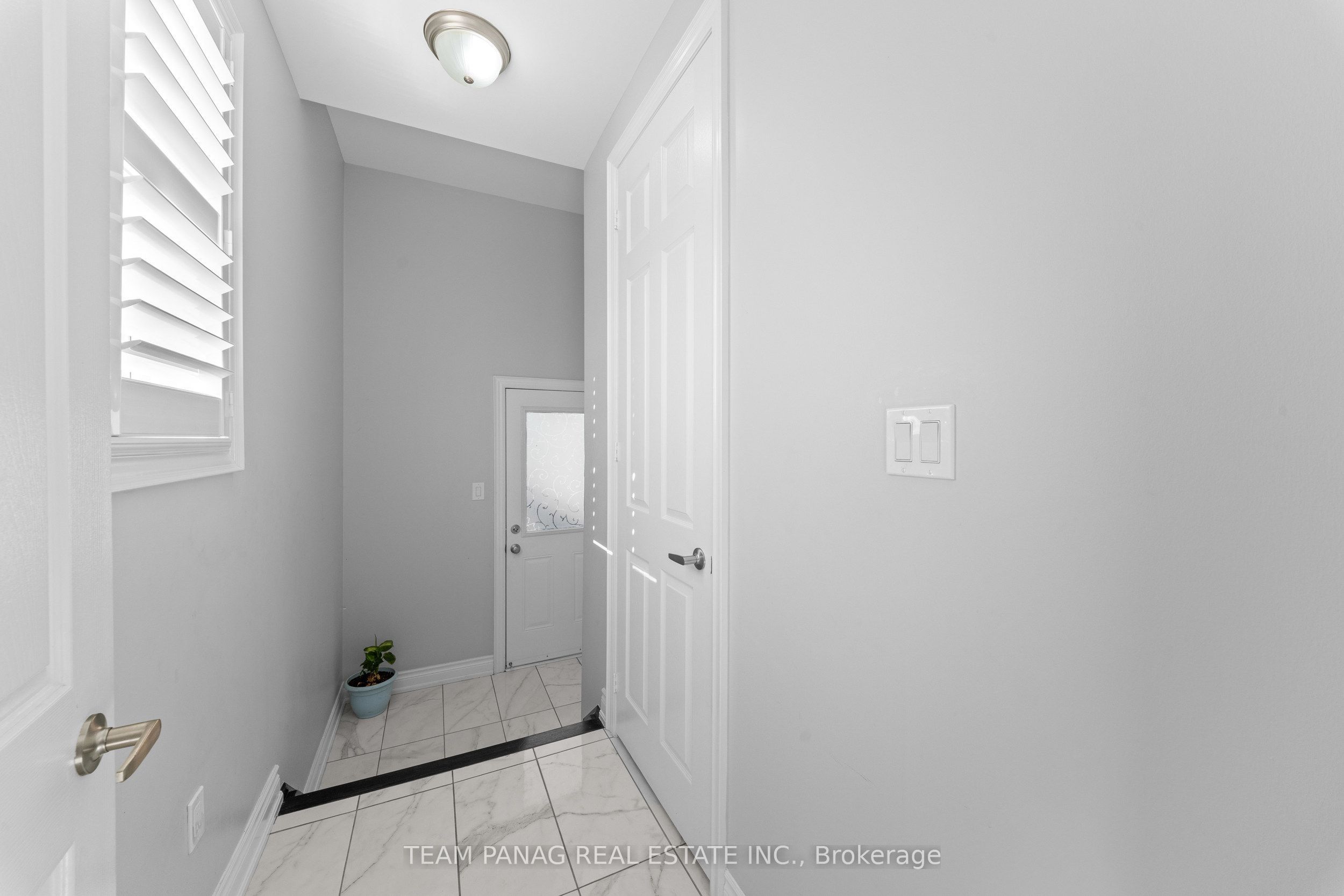 71 Squire Ellis Drive Property Photo 46