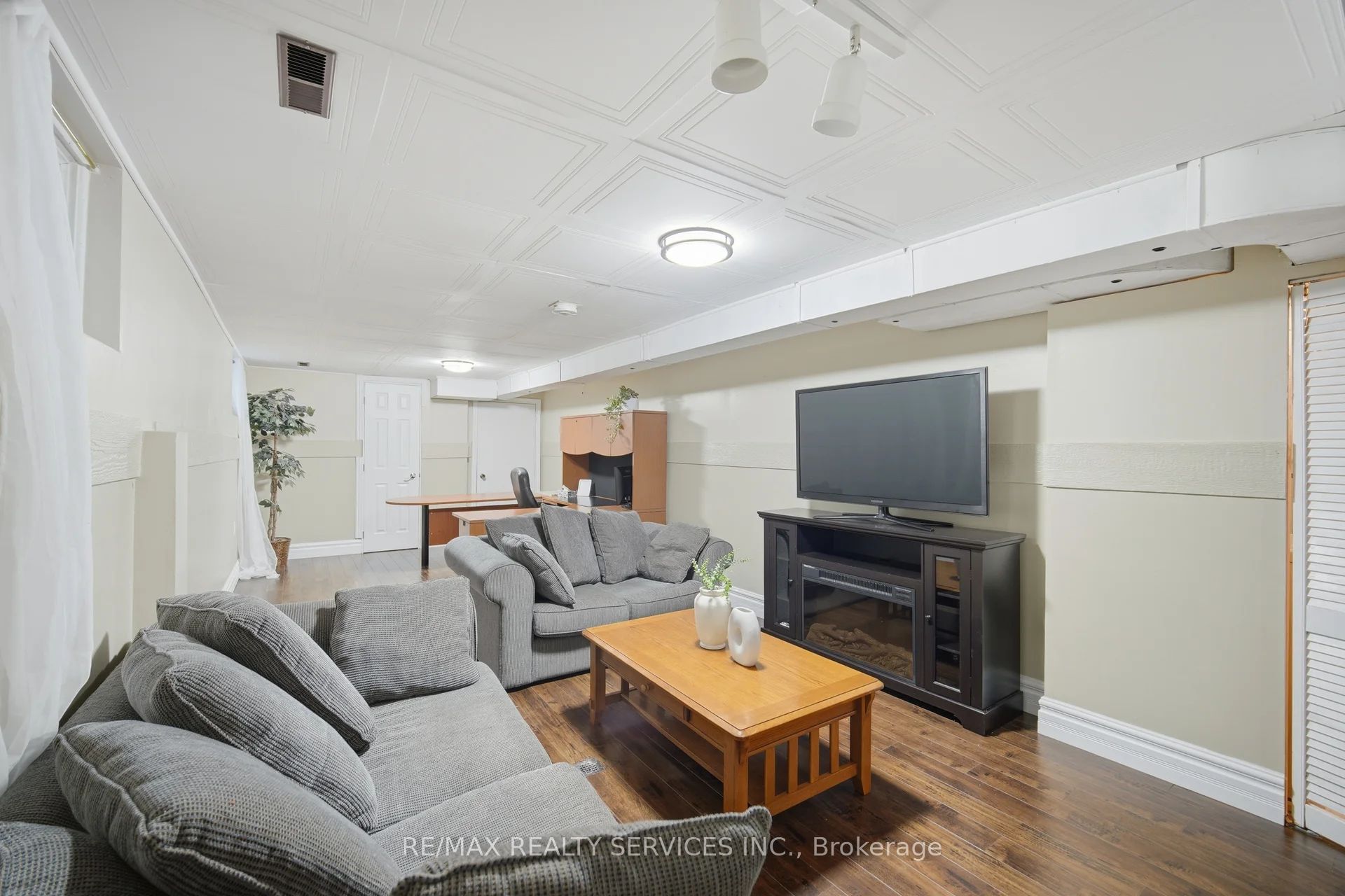 47 Lindridge Avenue Property Photo 30