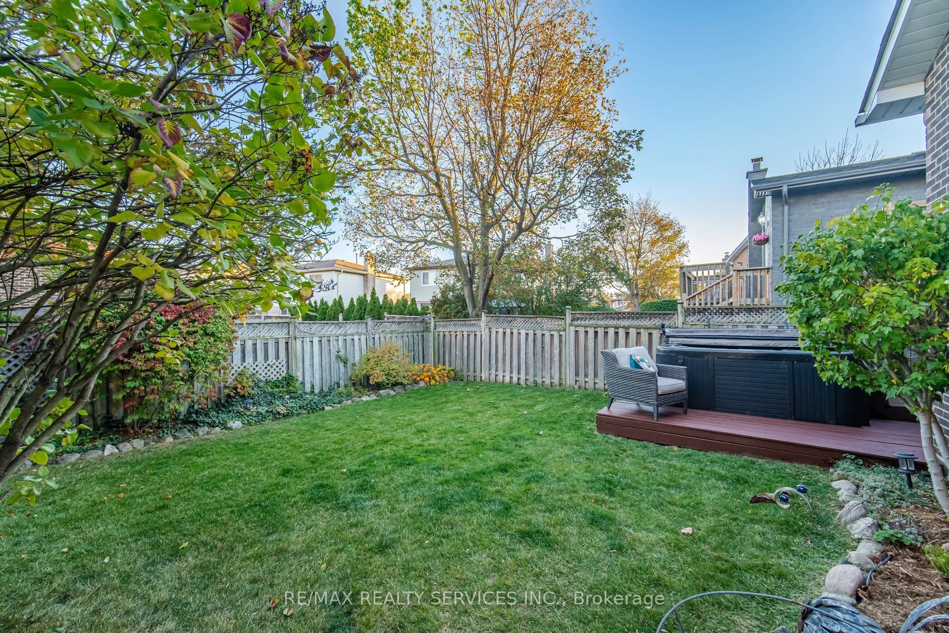 47 Lindridge Avenue Property Photo 36