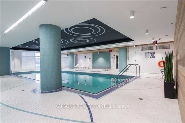 65 Speers Road 1712 Property Photo 14