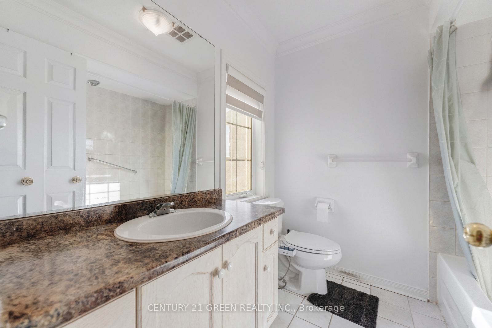 215 Kingknoll Drive Property Photo 30