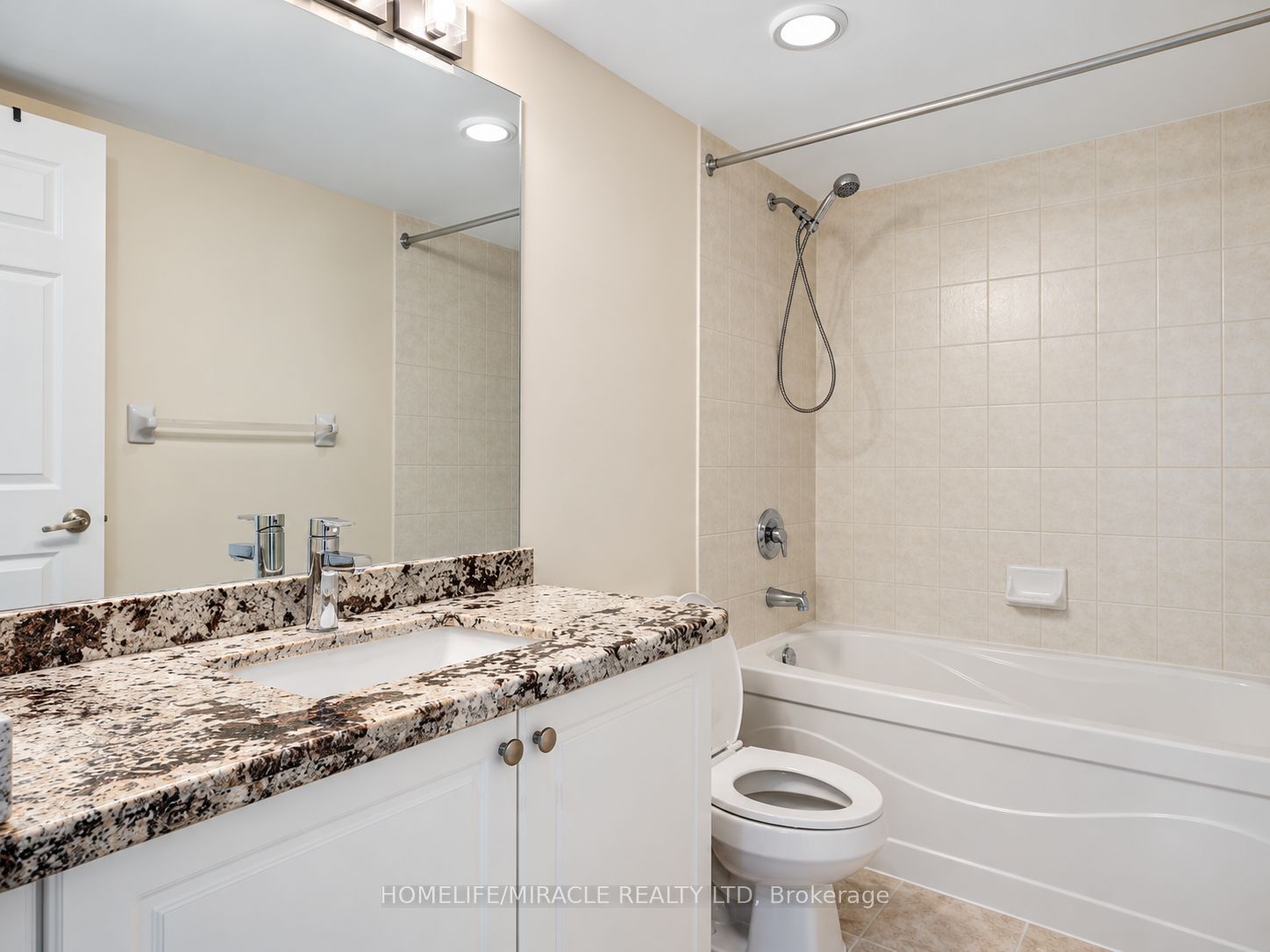 335 Rathburn Road W 1510 Property Photo 12