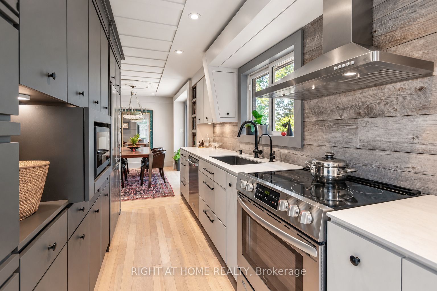 19 Clara Street Property Photo 24