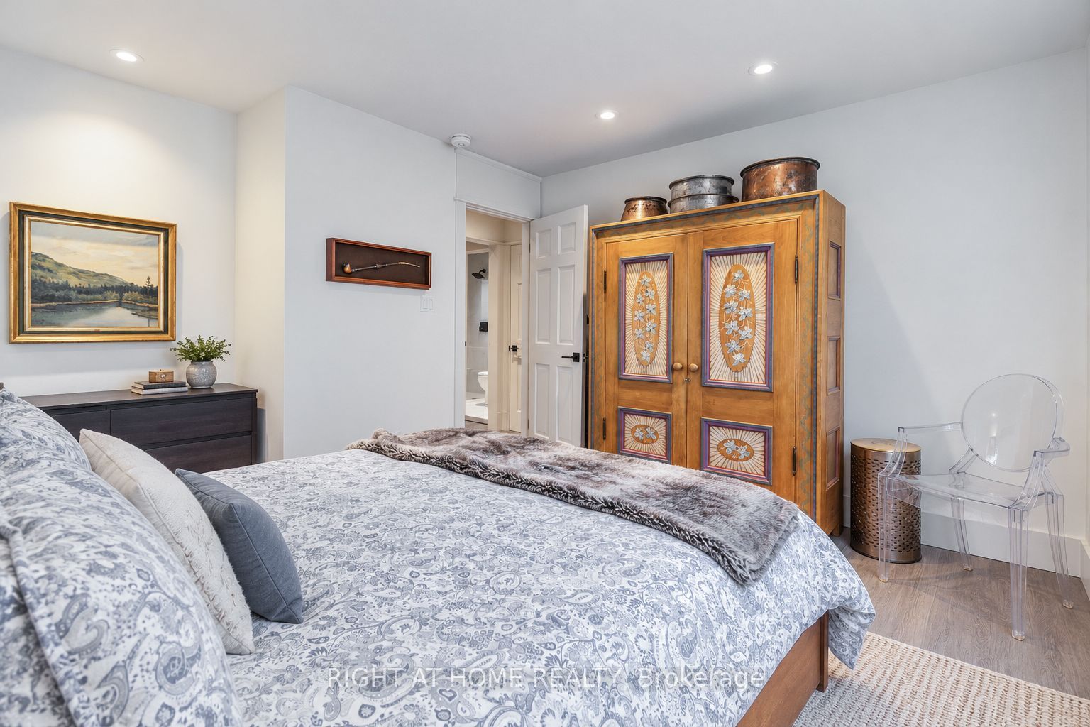 19 Clara Street Property Photo 34