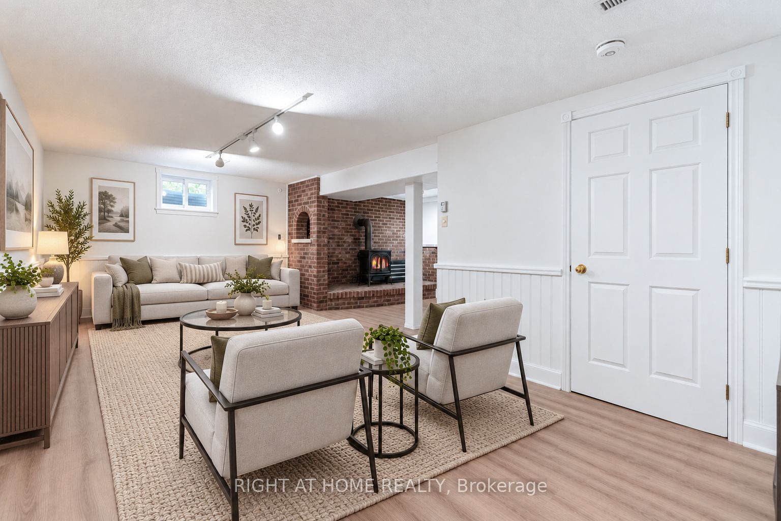 19 Clara Street Property Photo 41