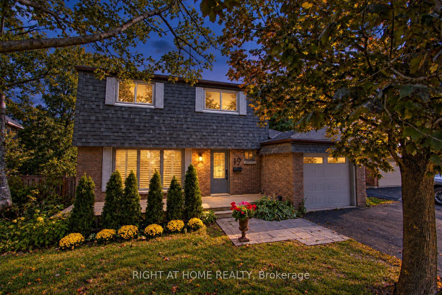 19 Clara Street Property Photo 45