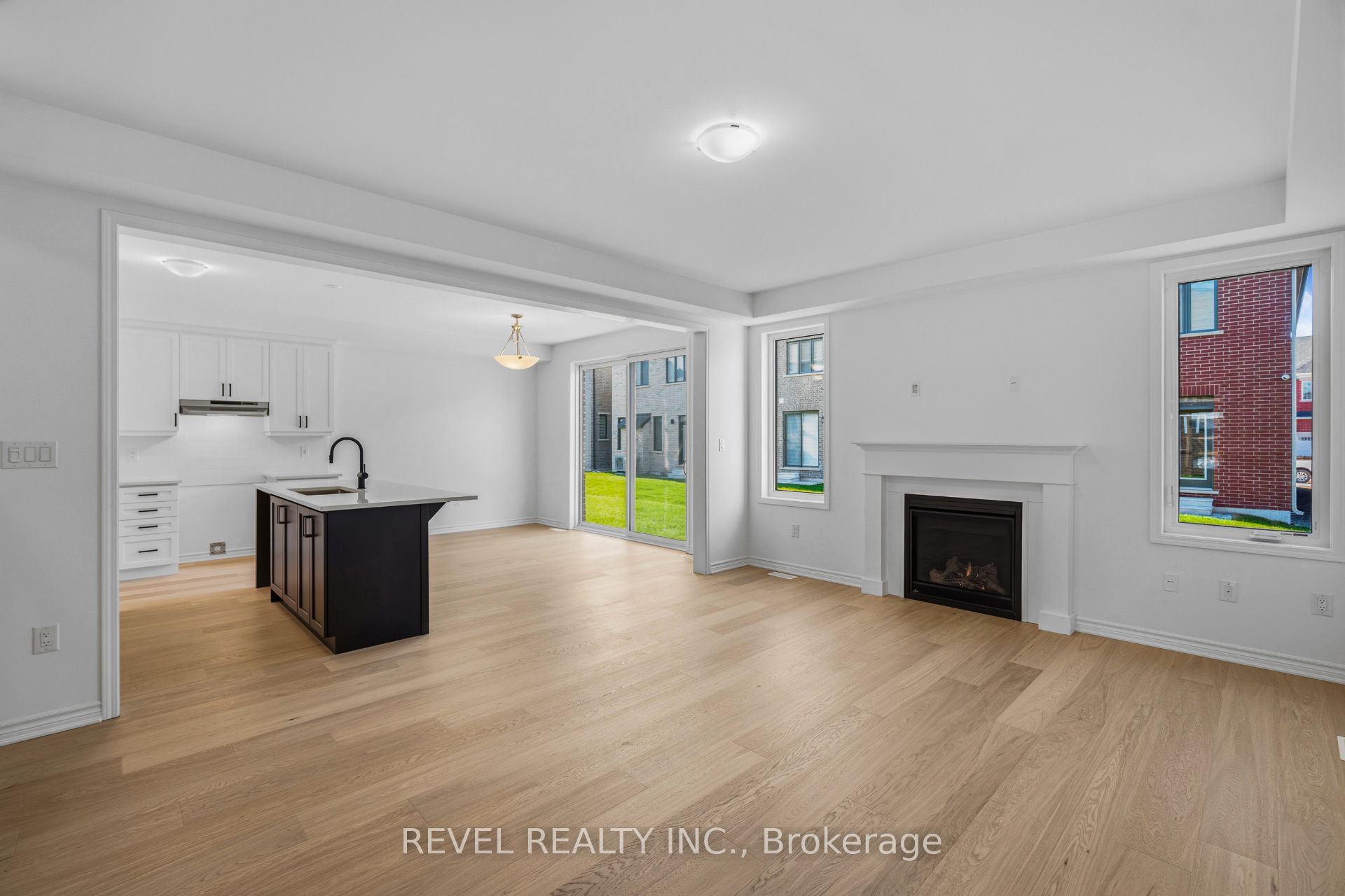 1509 Zilio Terrace Property Photo 6
