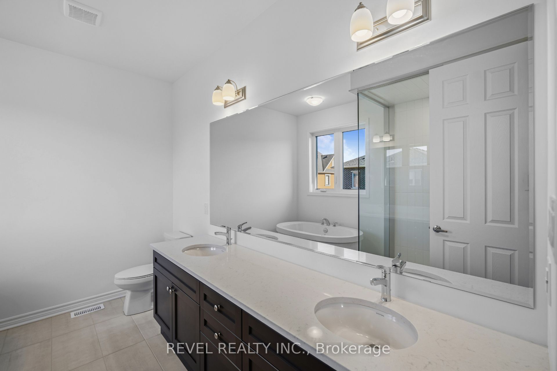 1509 Zilio Terrace Property Photo 24