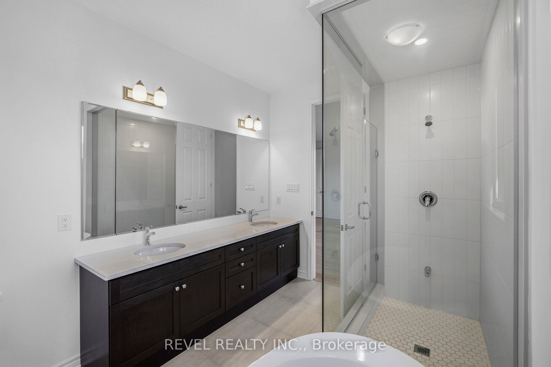 1509 Zilio Terrace Property Photo 25