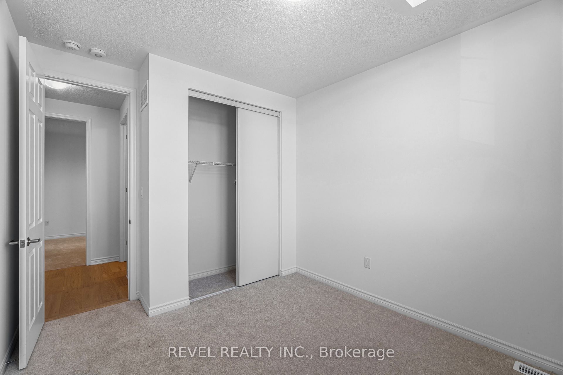 1509 Zilio Terrace Property Photo 33