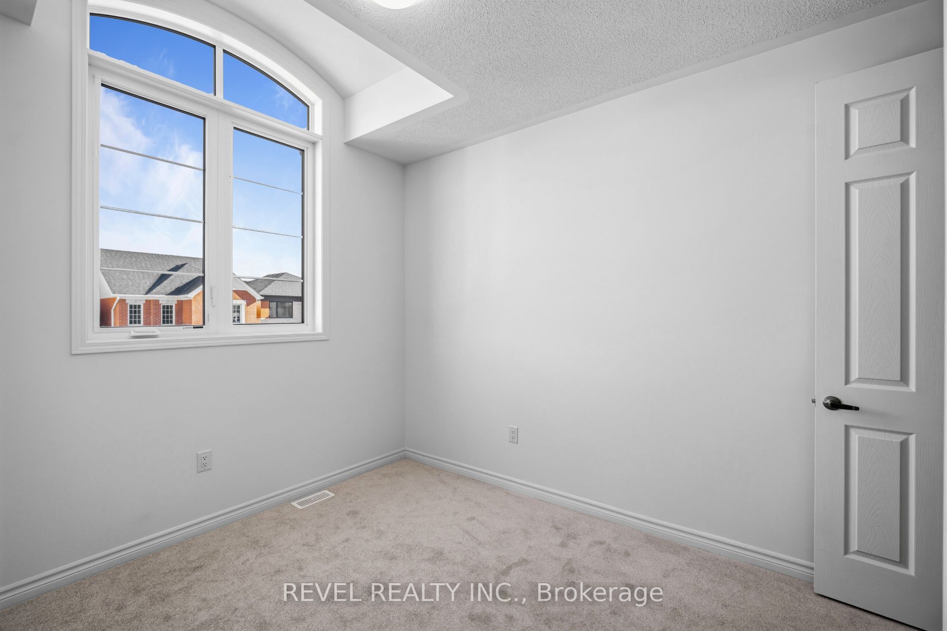 1509 Zilio Terrace Property Photo 35