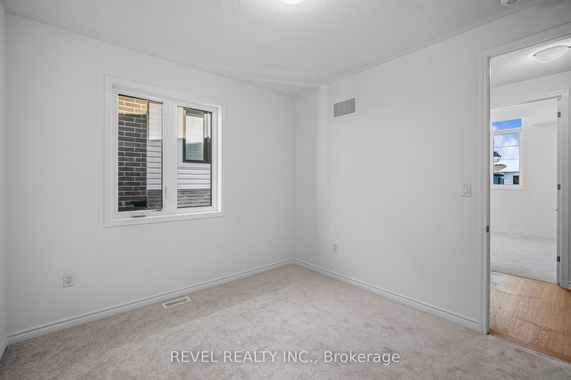 1509 Zilio Terrace Property Photo 40