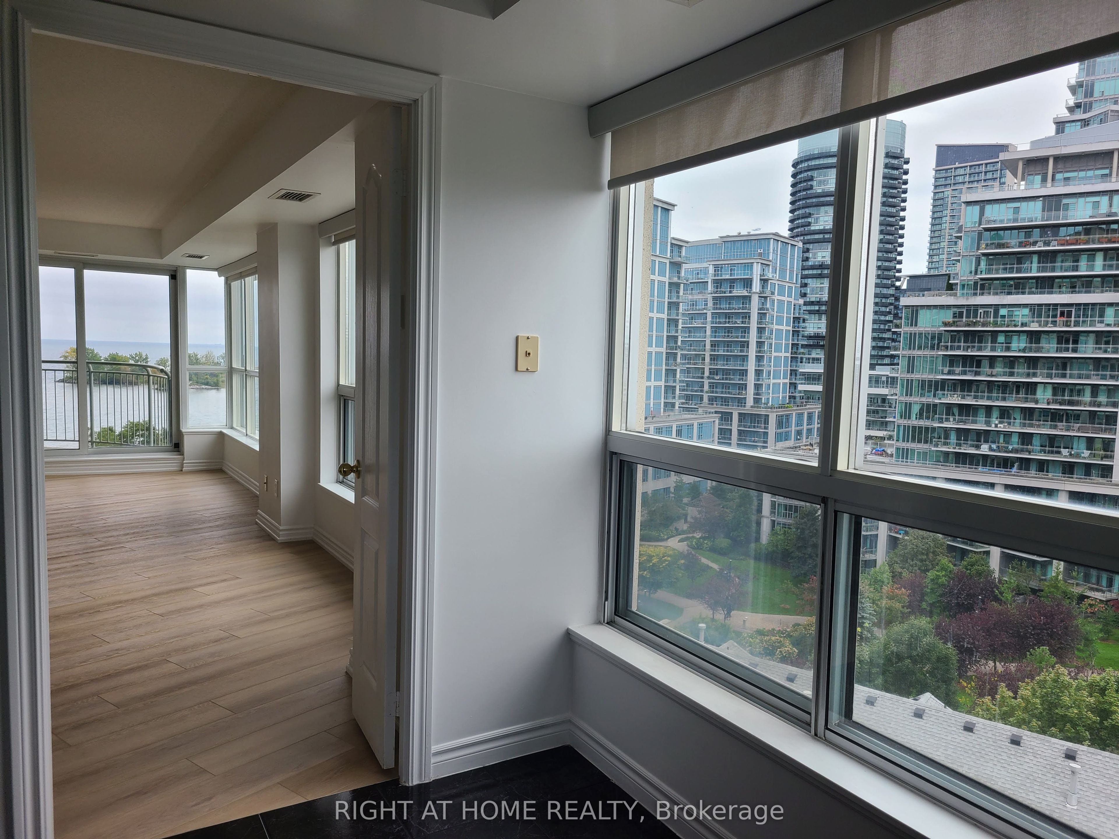 2111 Lake Shore Boulevard W 1008 Property Photo 20