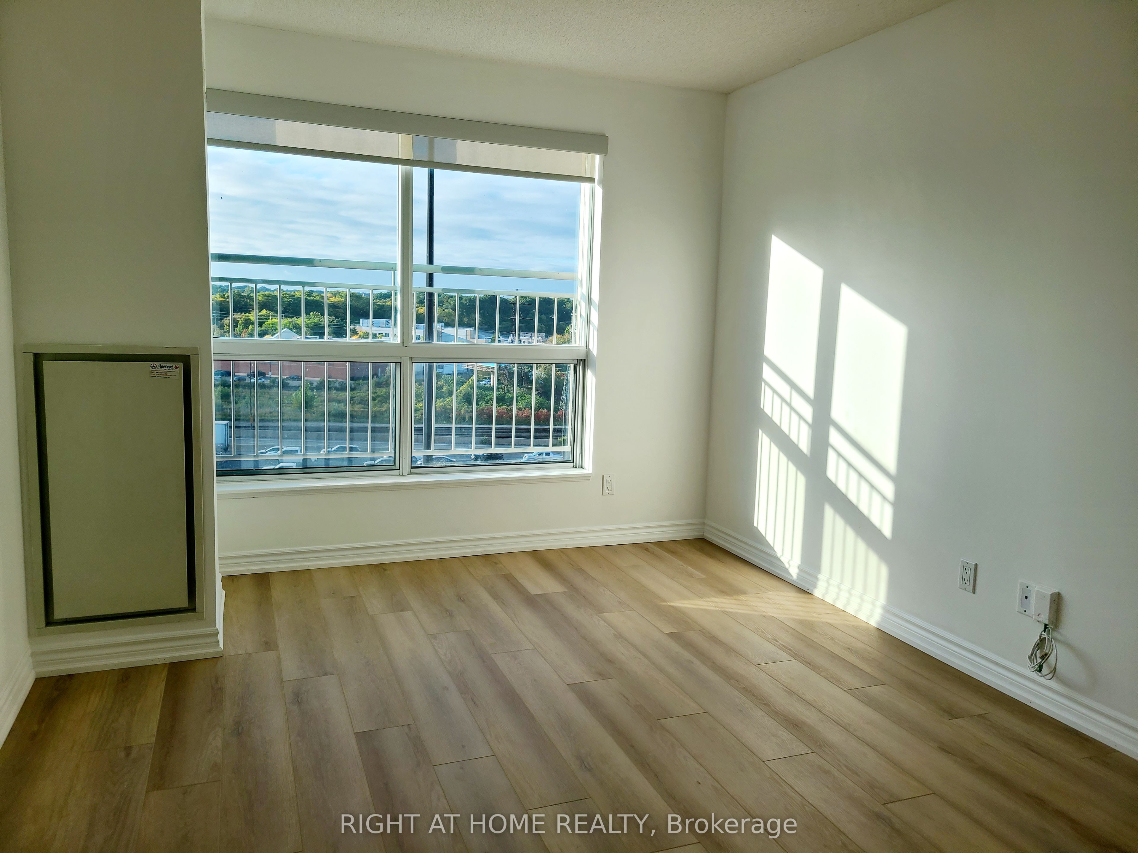 2111 Lake Shore Boulevard W 1008 Property Photo 24