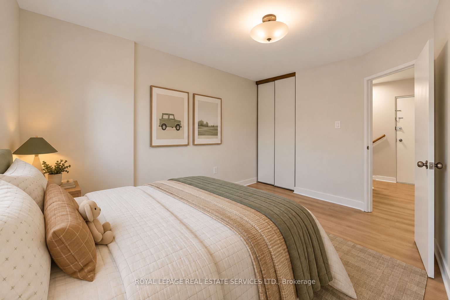 2001 Bonnymede Drive 208 Property Photo 17