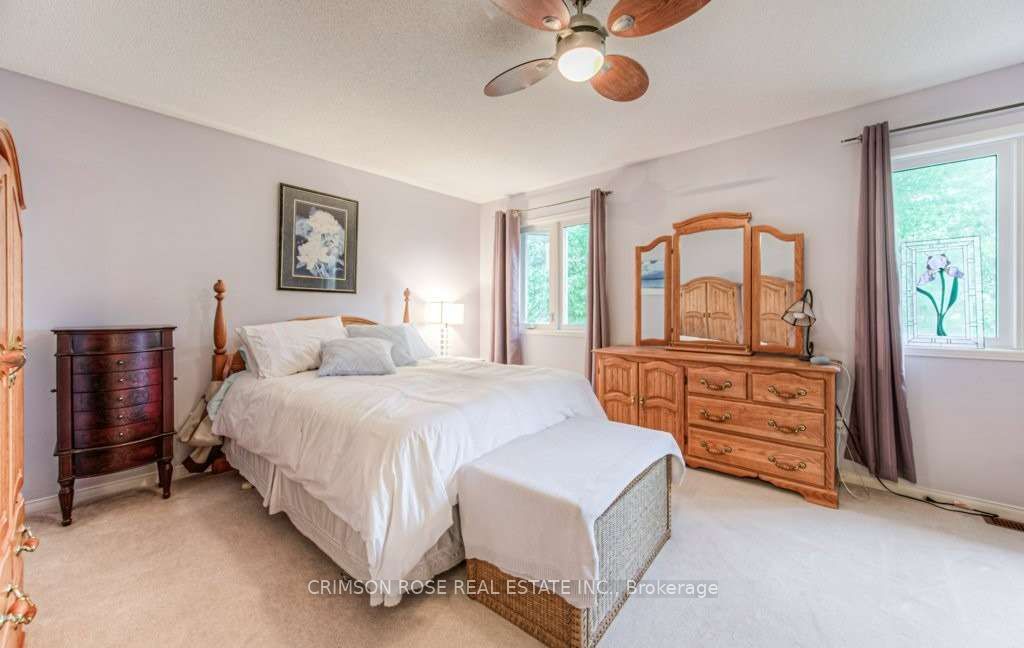 2096 Glenhampton Road Property Photo 24
