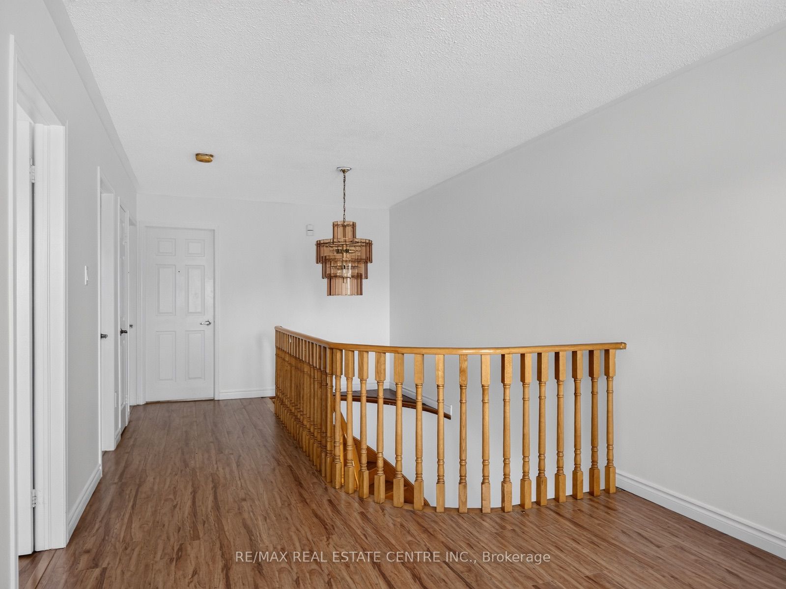 15 Hedgerow Avenue Property Photo 33