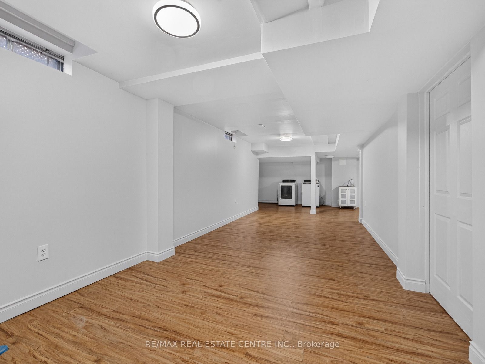 15 Hedgerow Avenue Property Photo 44