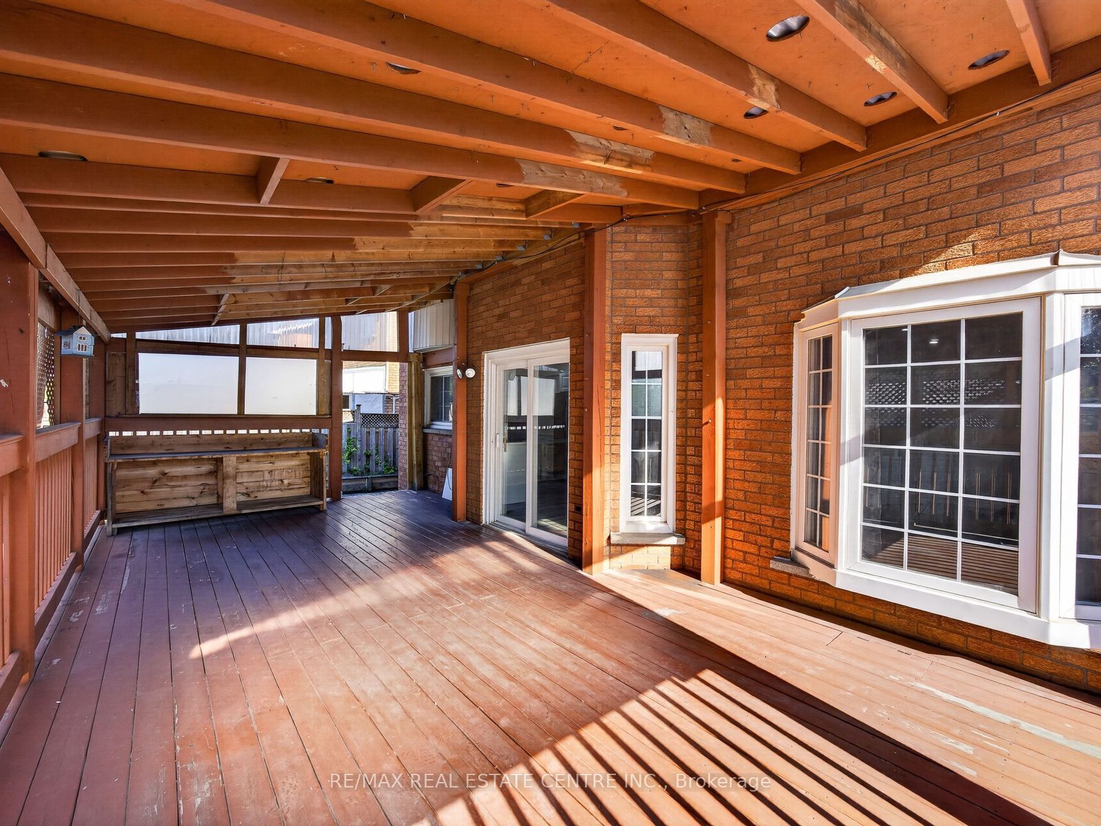 15 Hedgerow Avenue Property Photo 46