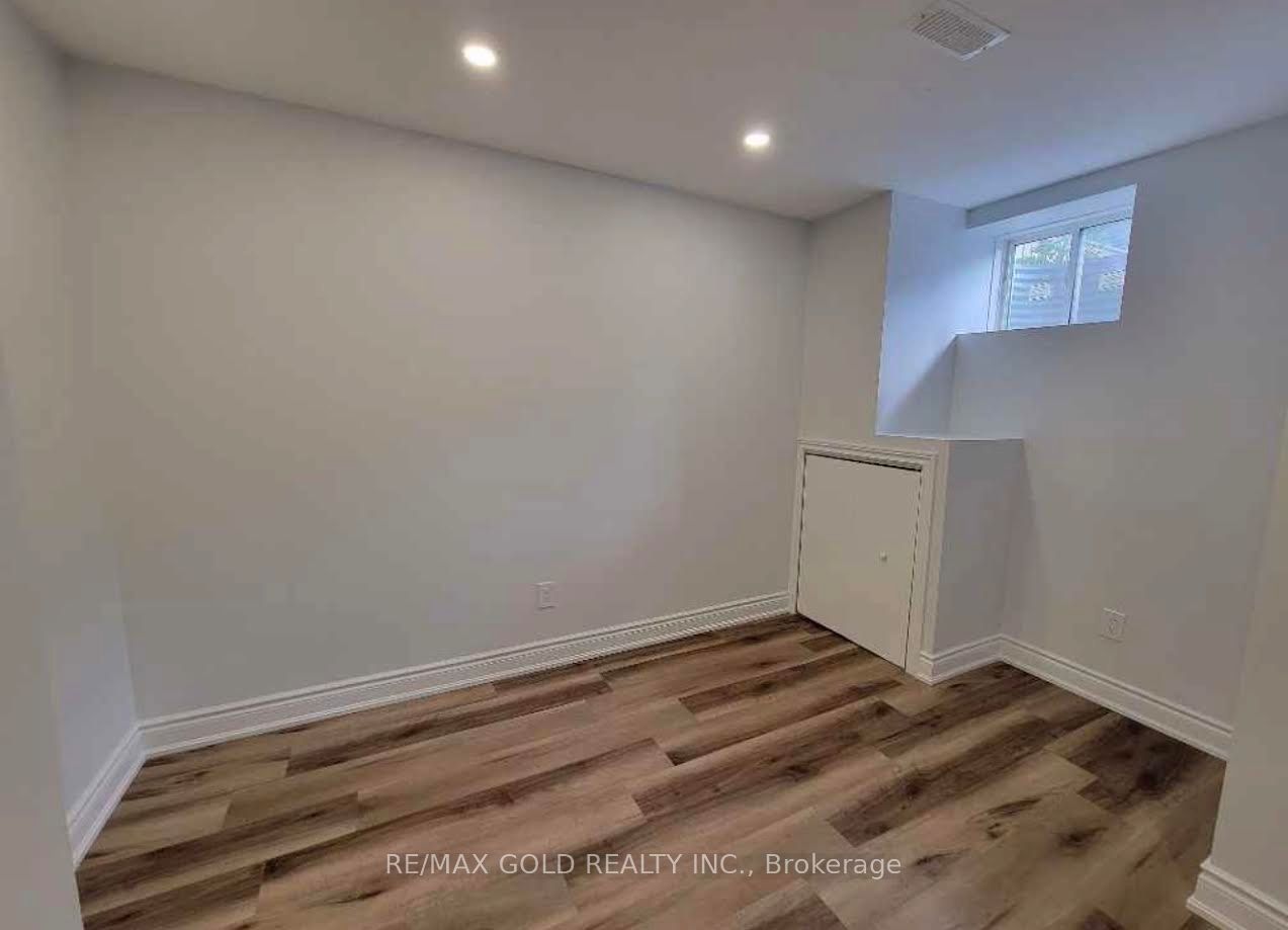 1466 Farmstead Drive Property Photo 1