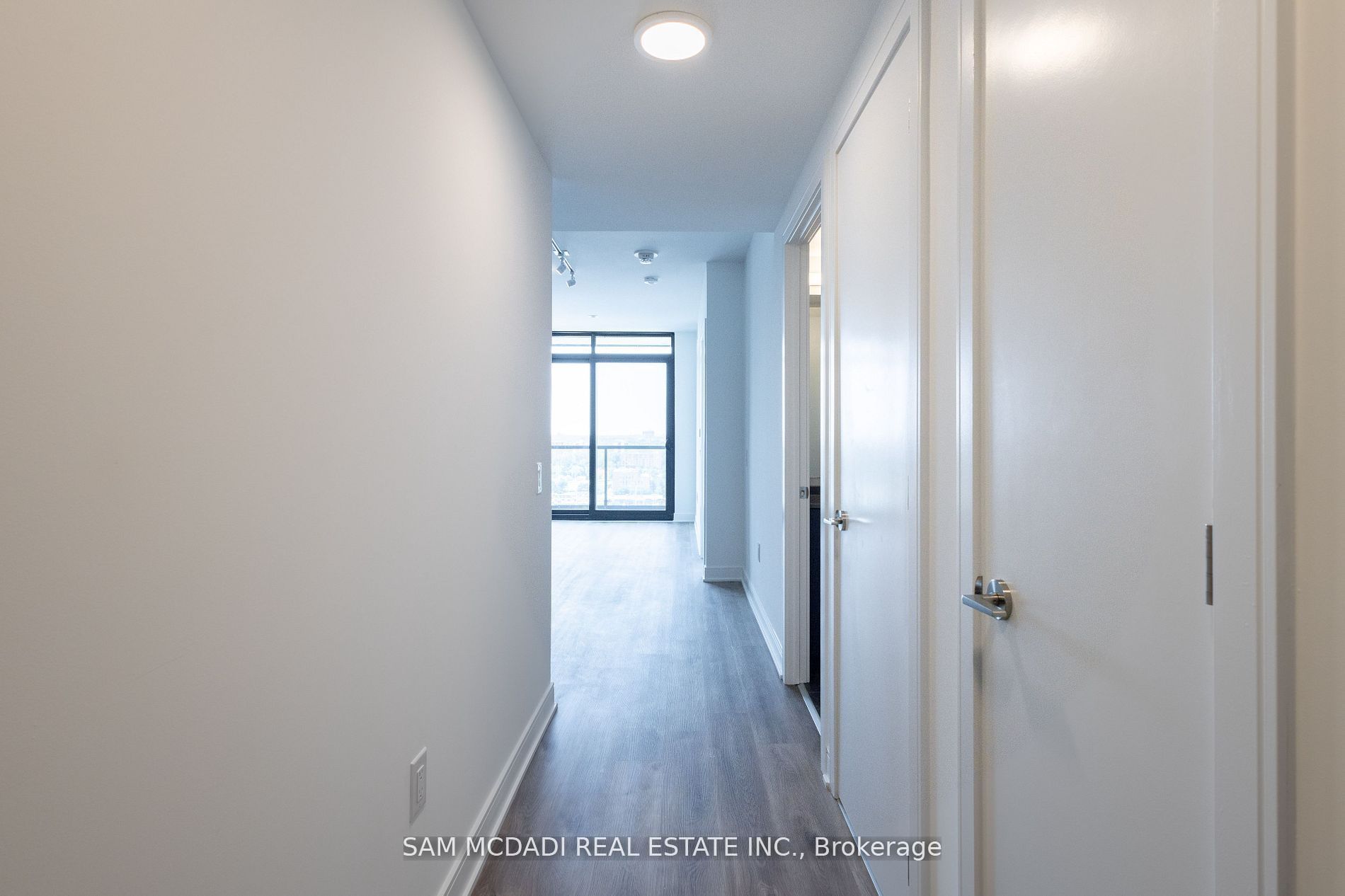 86 Dundas Street E 1517 Property Photo 17