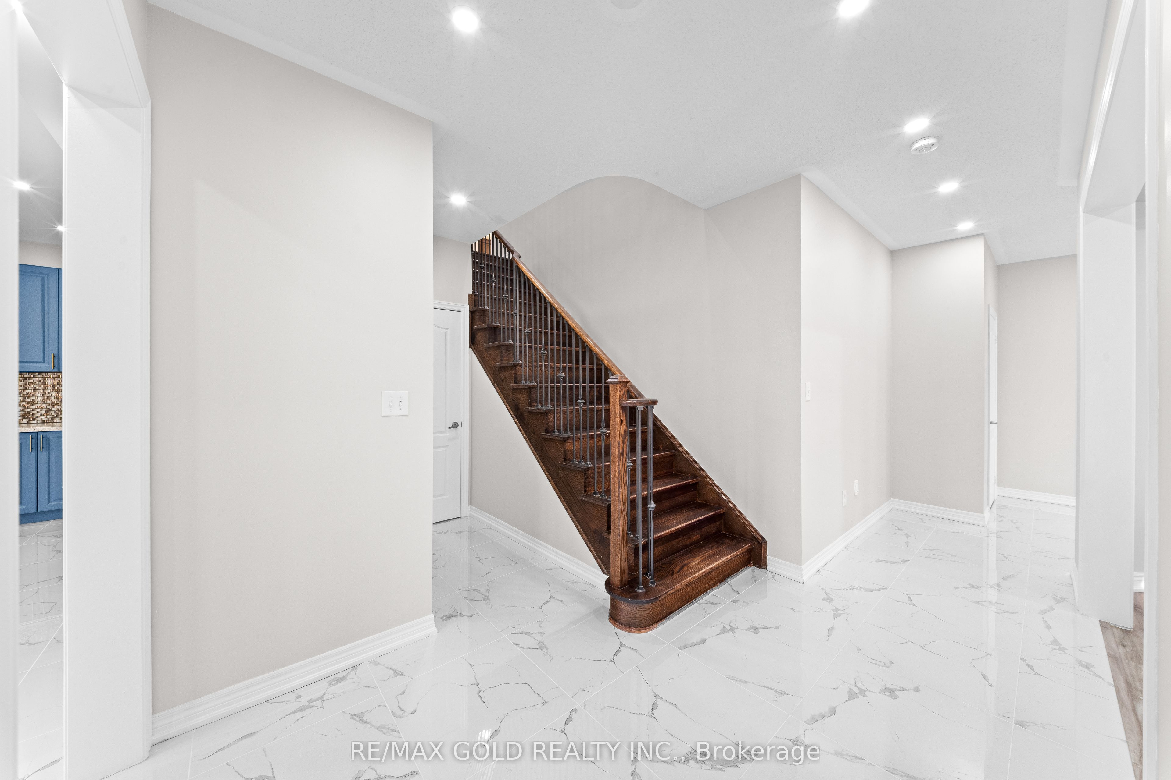 49 Squire Ellis Drive Property Photo 26