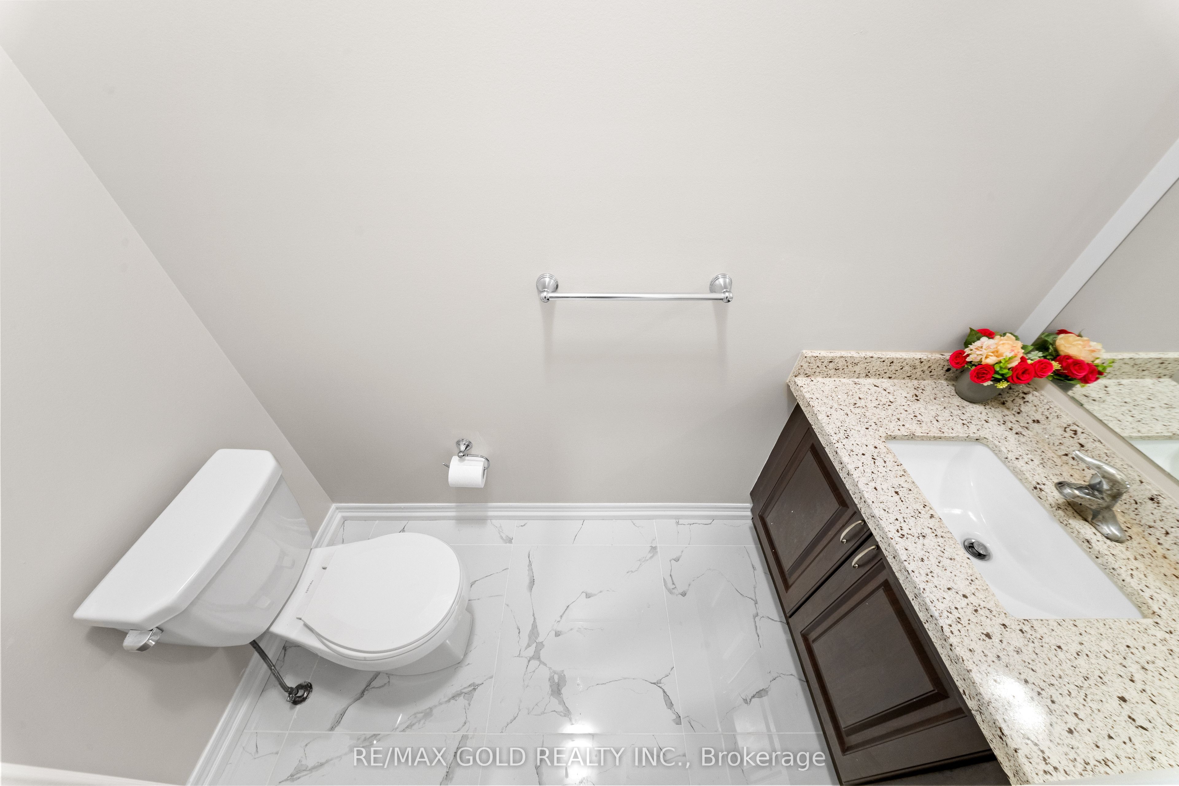 49 Squire Ellis Drive Property Photo 27