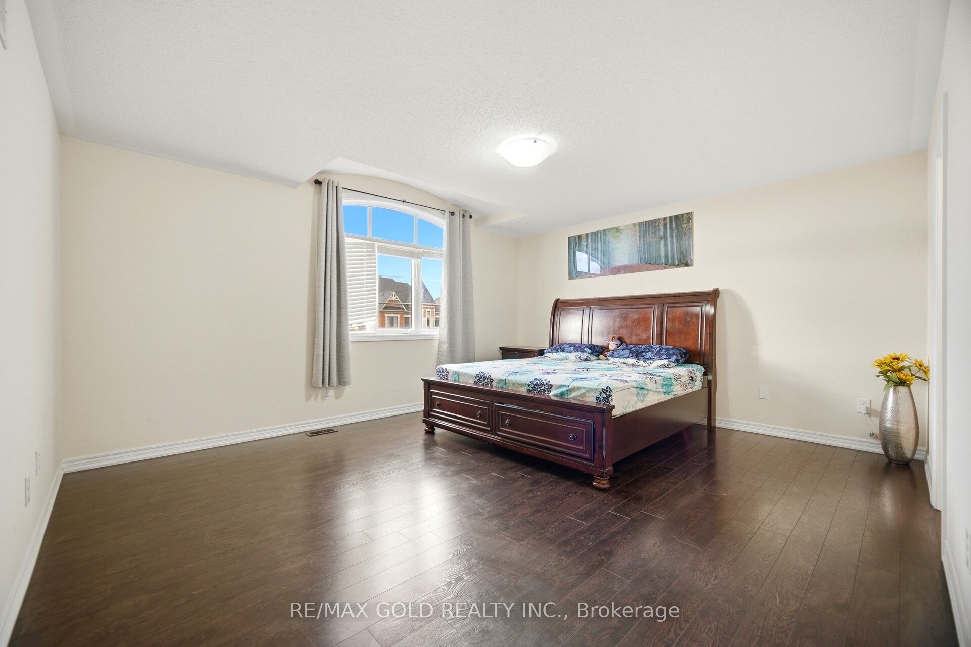 49 Squire Ellis Drive Property Photo 28