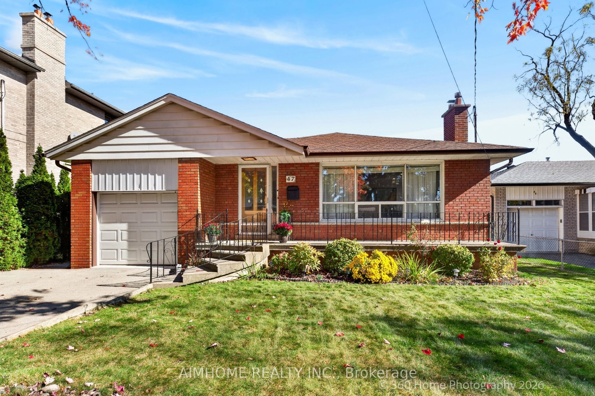 47 Silverhill Drive Property Photo 1