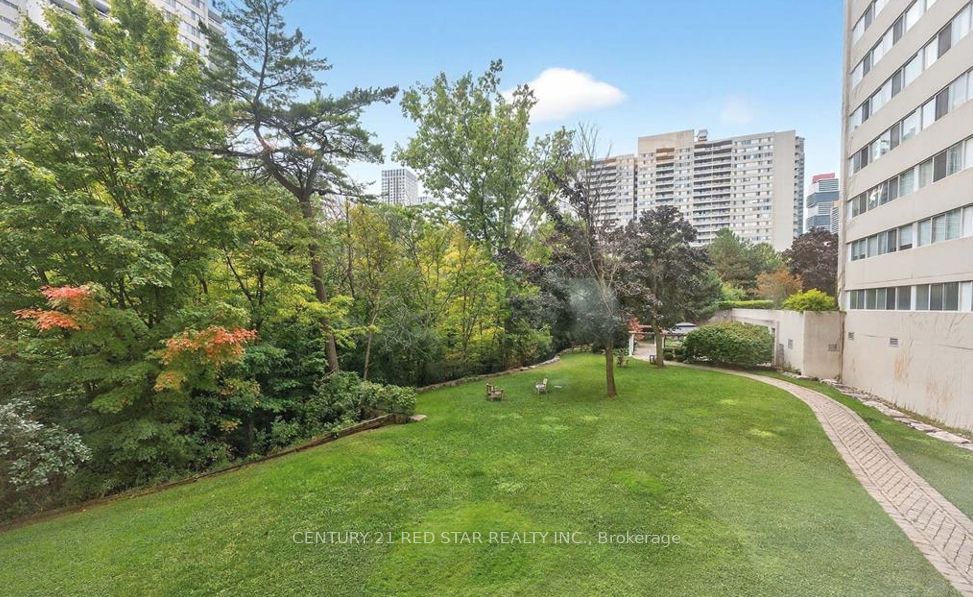 3695 Kaneff Crescent 107 Property Photo 21