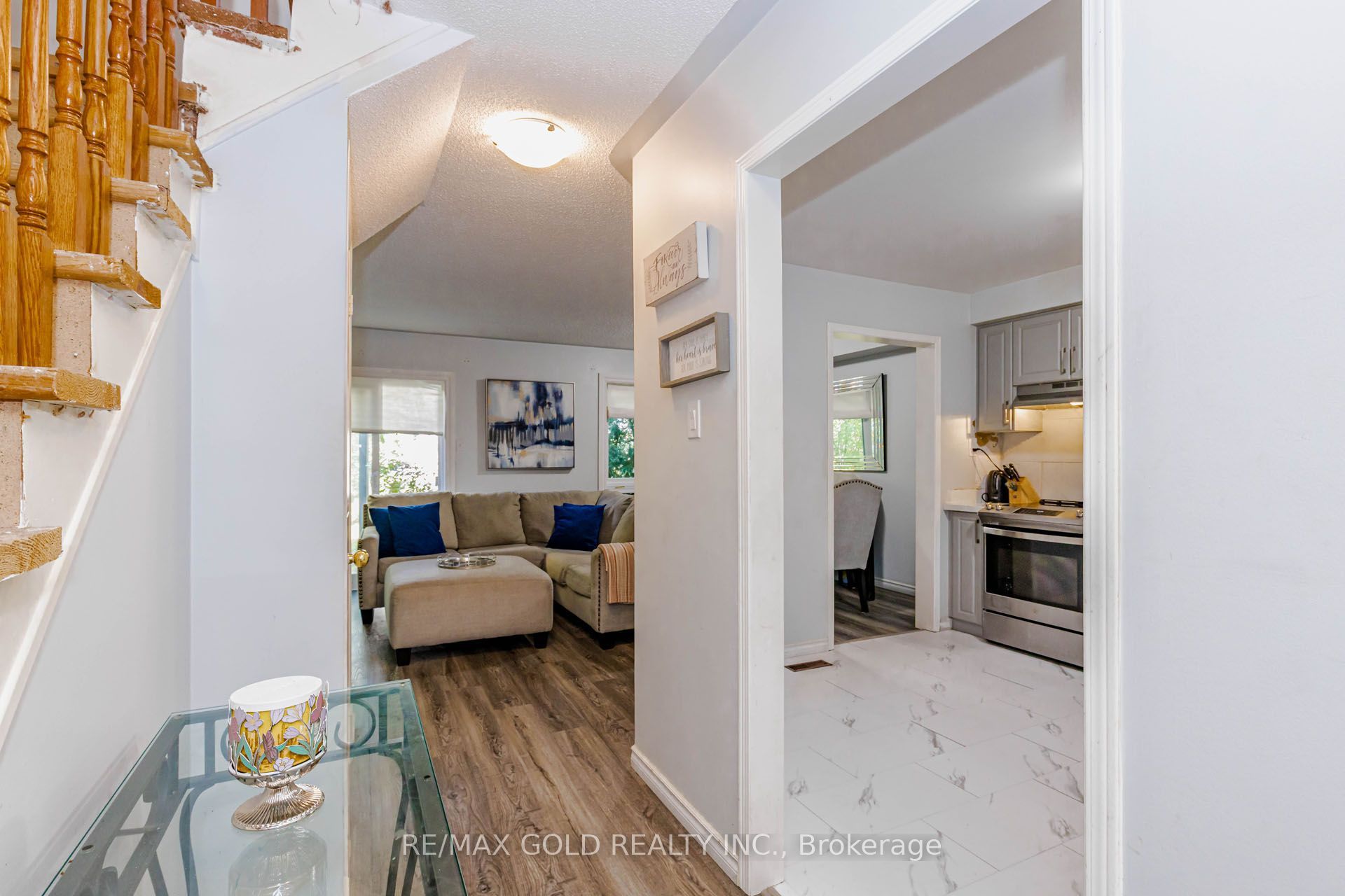 83 Wickstead Court Property Photo 5