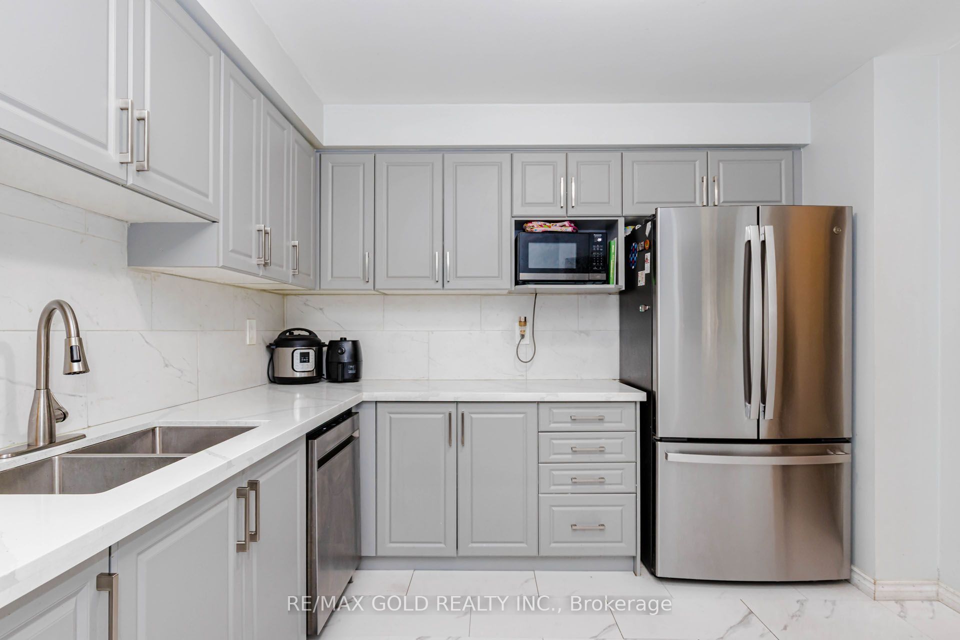 83 Wickstead Court Property Photo 11