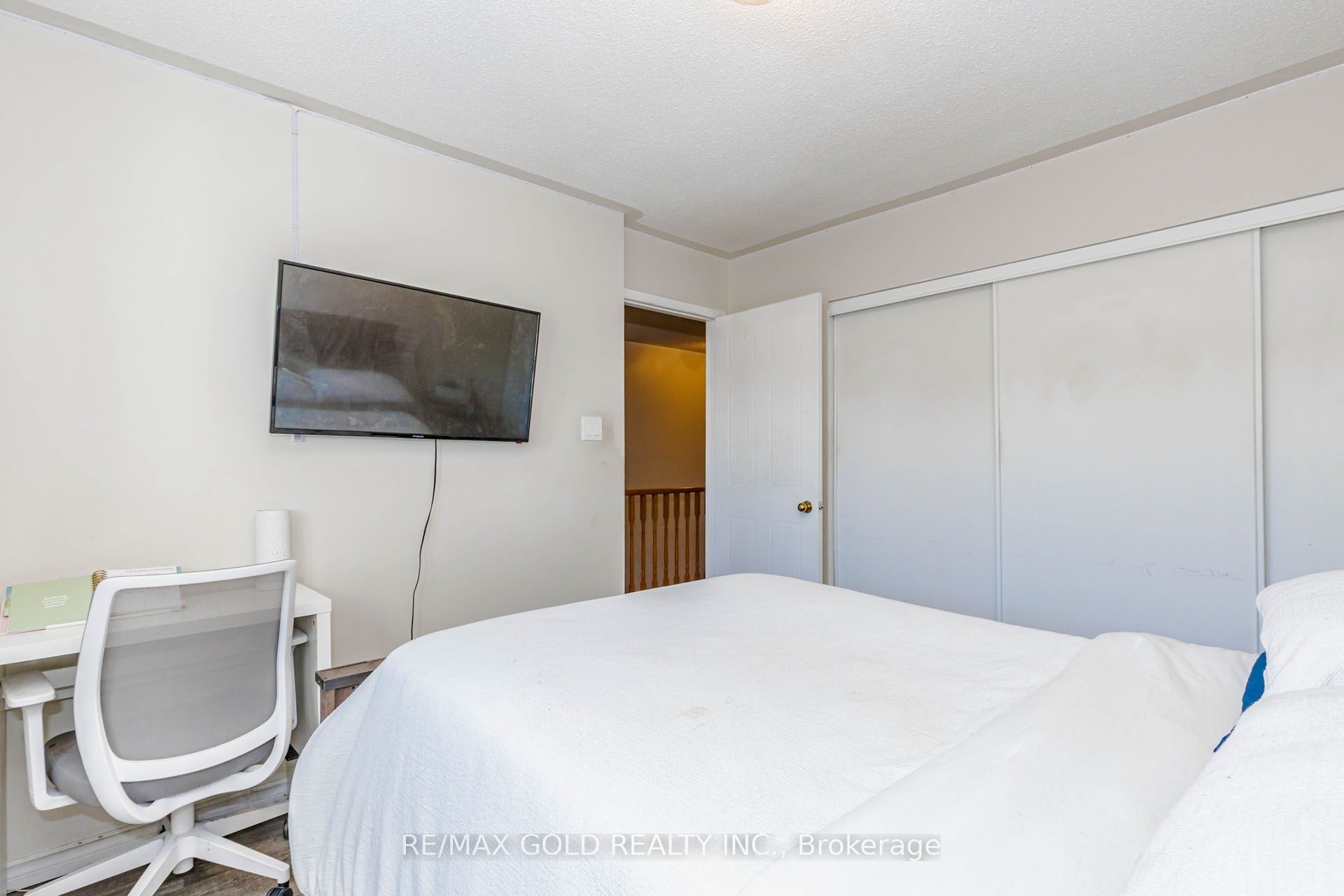 83 Wickstead Court Property Photo 34