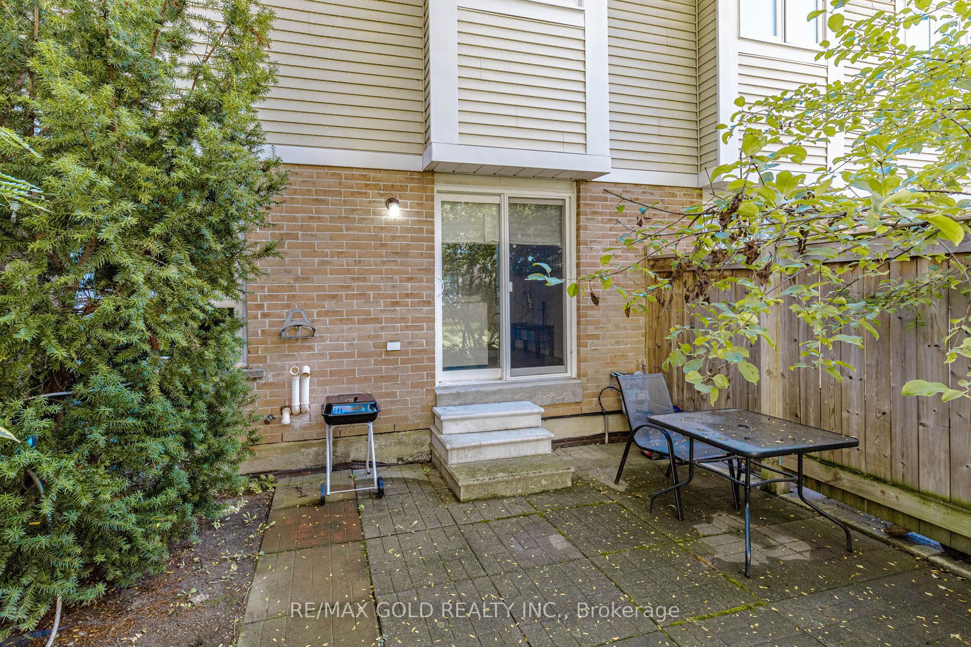 83 Wickstead Court Property Photo 42