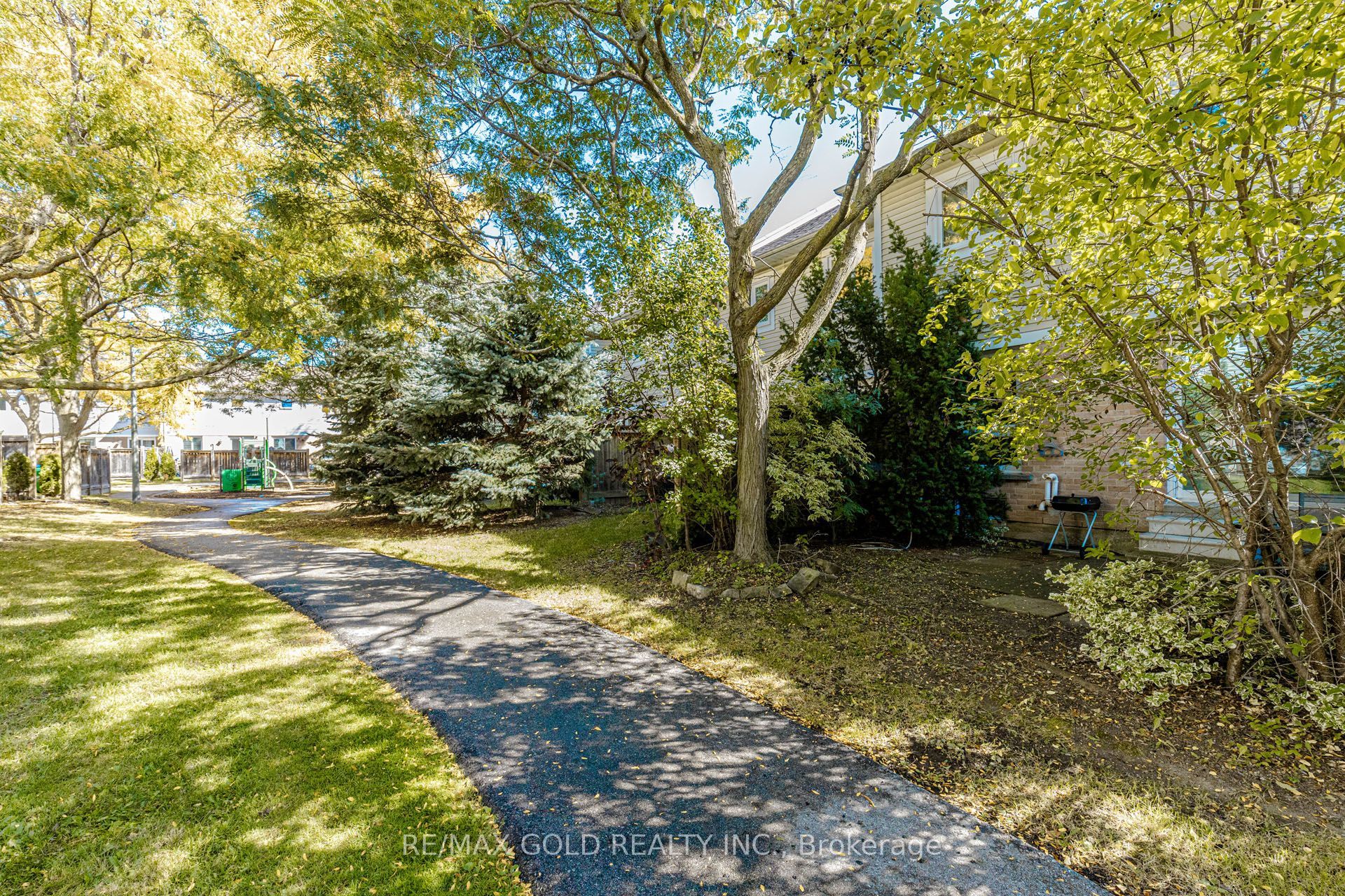 83 Wickstead Court Property Photo 47