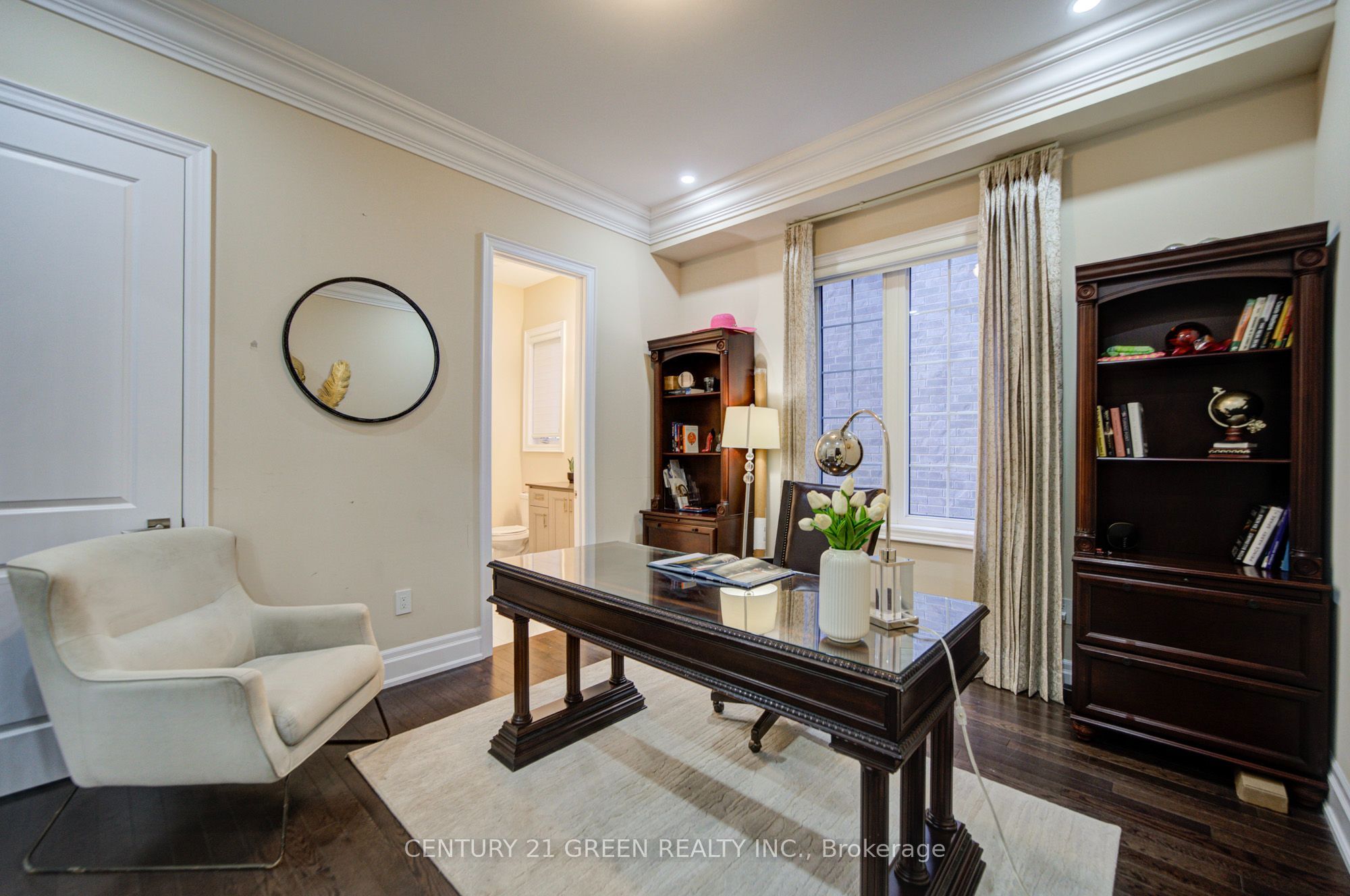 6 Hackwood Heights Property Photo 10