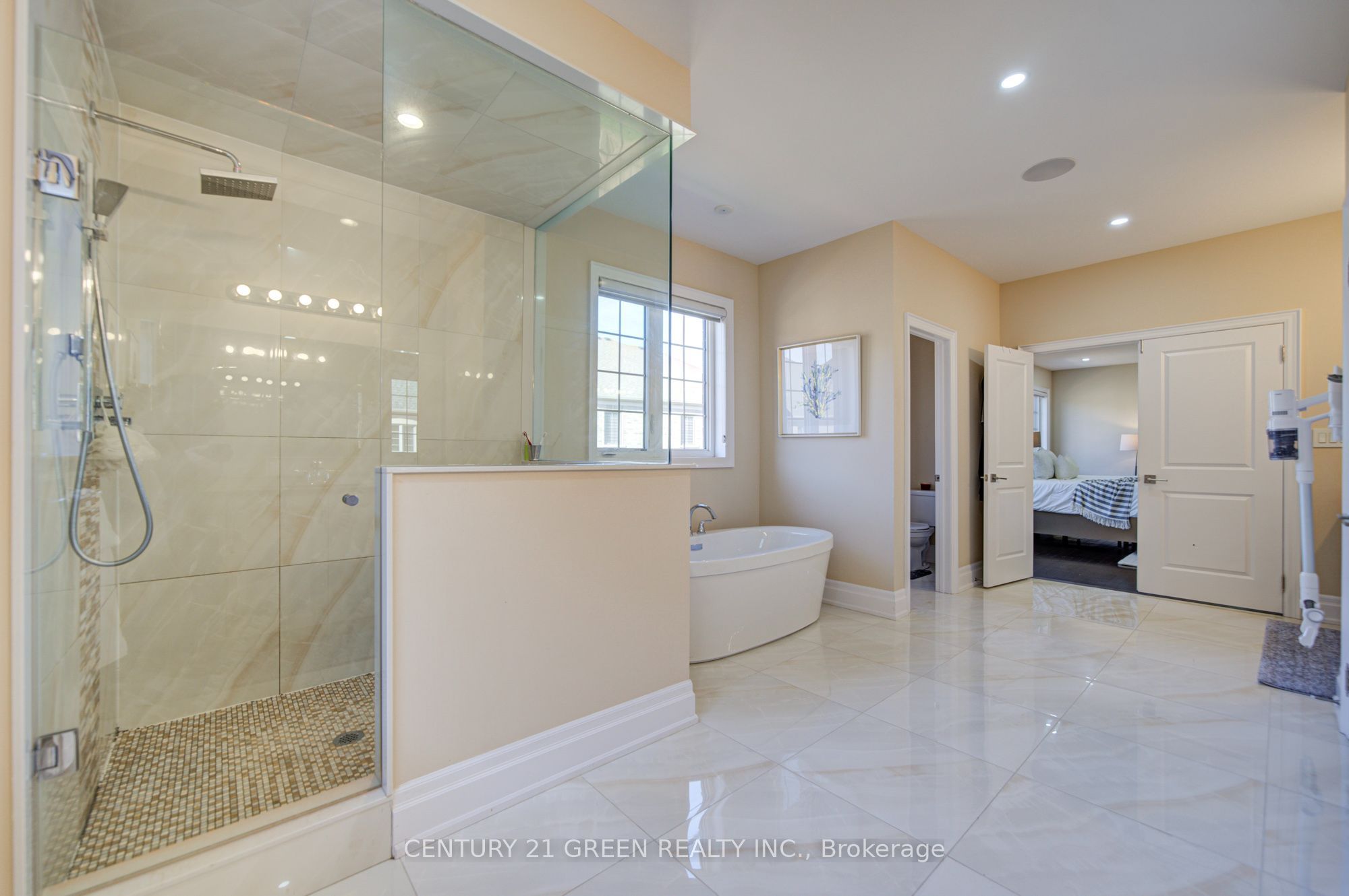 6 Hackwood Heights Property Photo 42