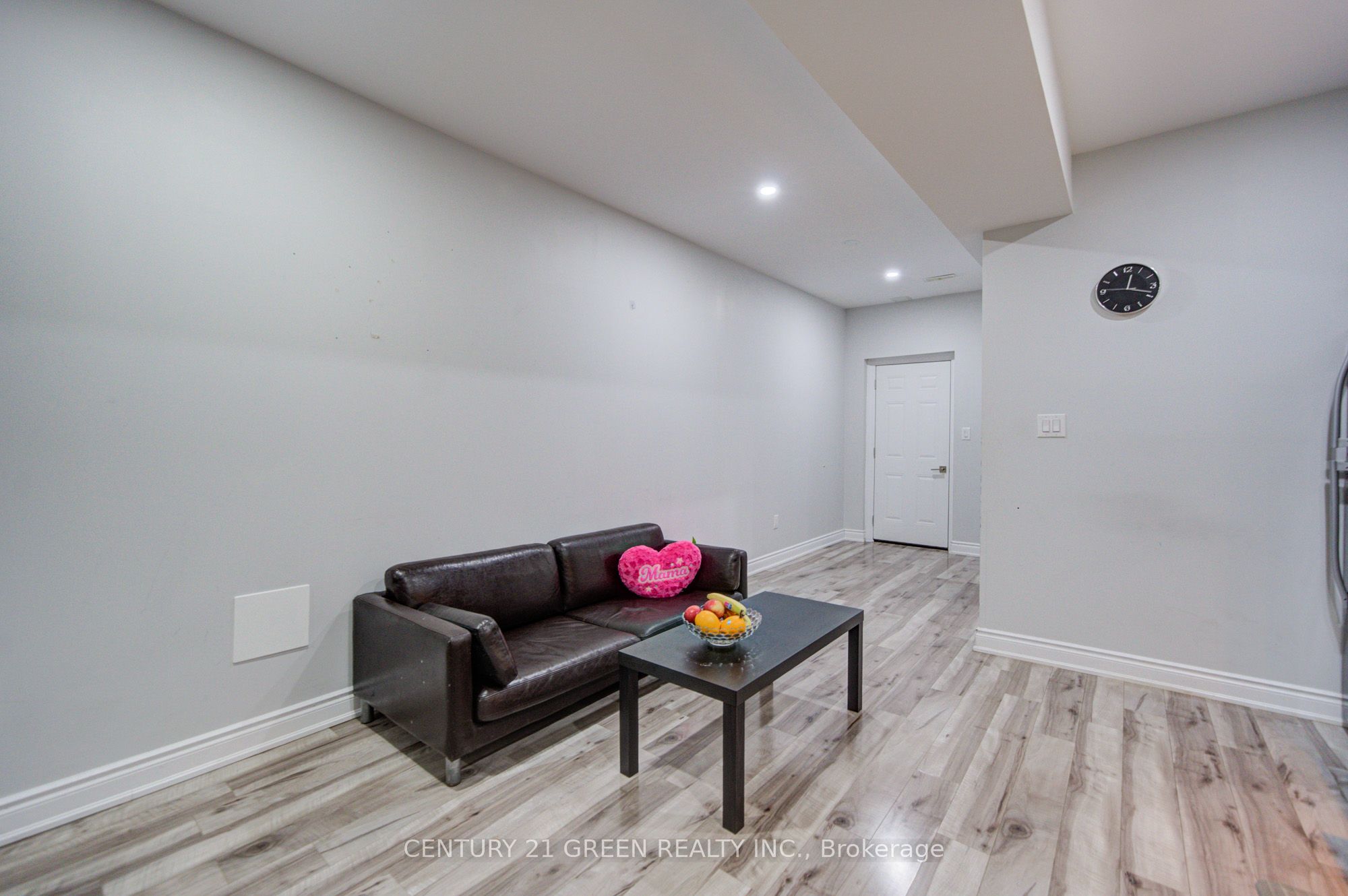 6 Hackwood Heights Property Photo 43