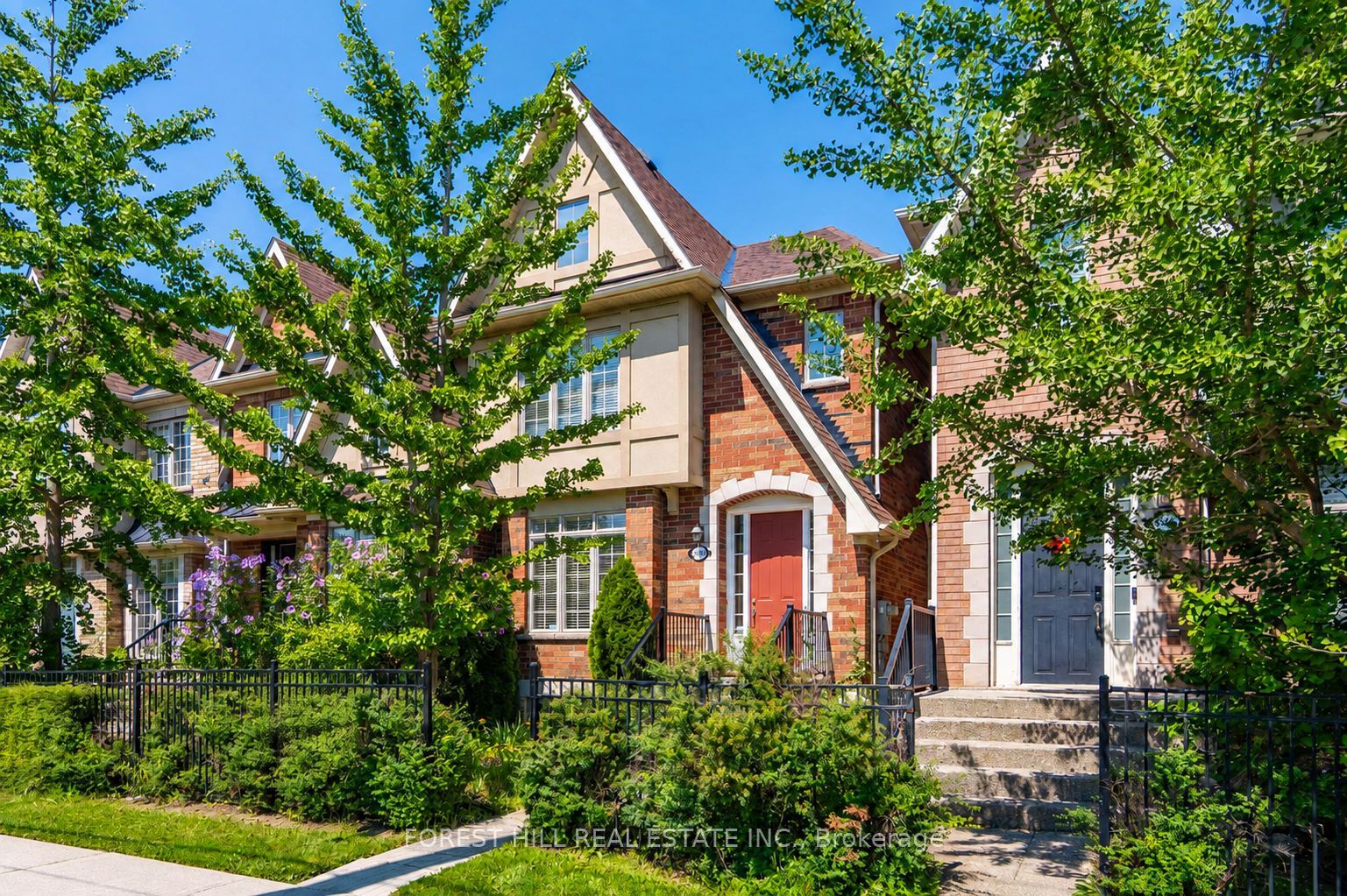 3549 Eglinton Avenue W Property Photo 26